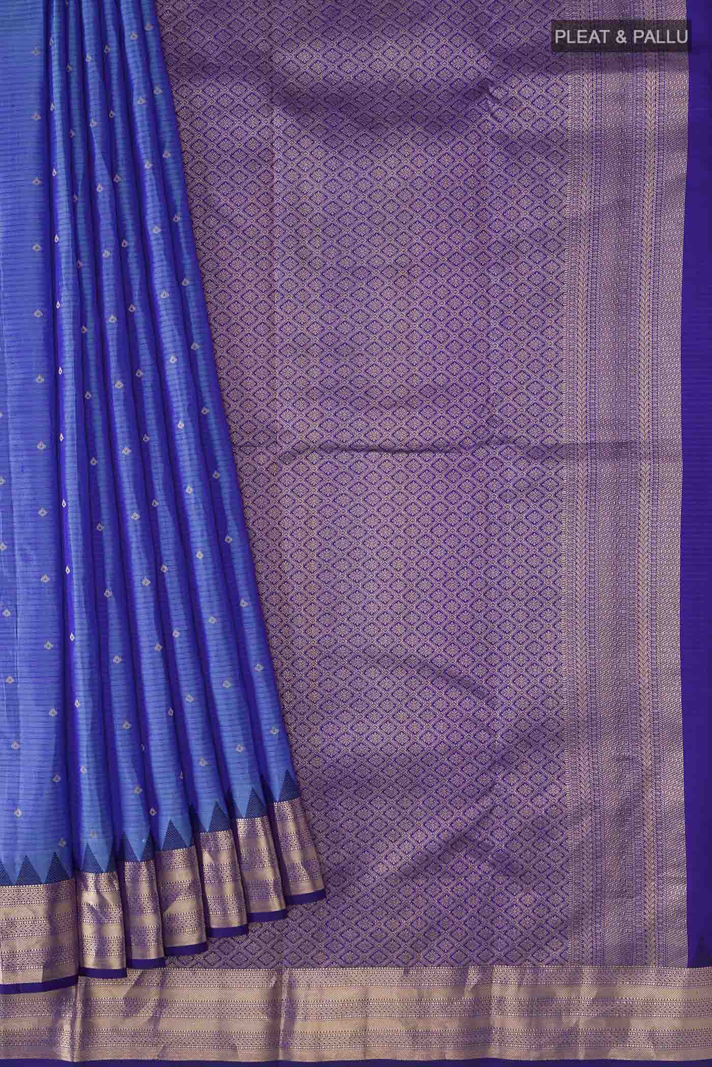 pleats pallu