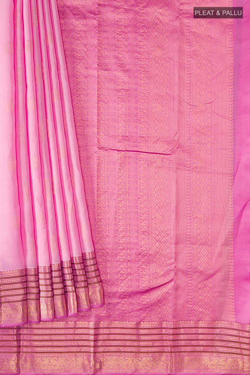 pleats pallu