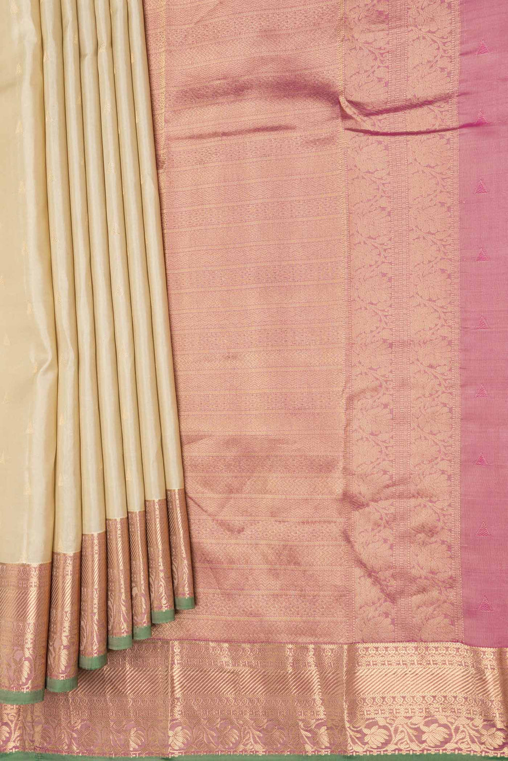 pleats pallu
