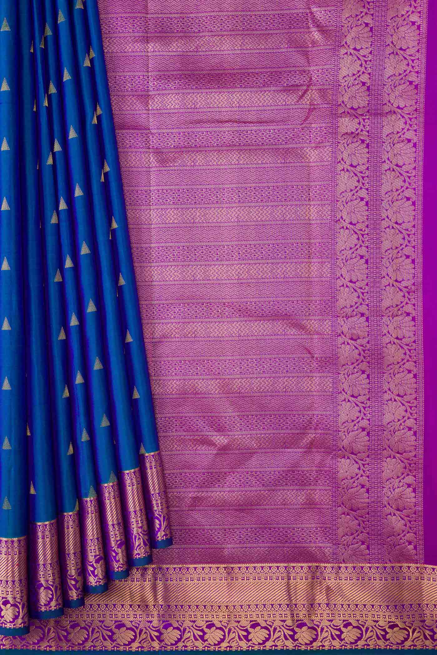 pleats pallu