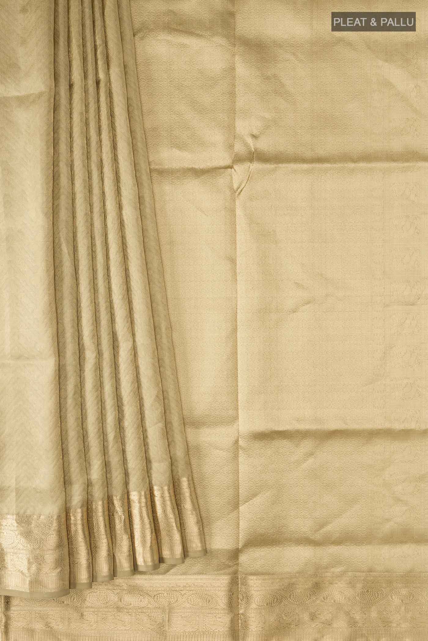 pleats pallu