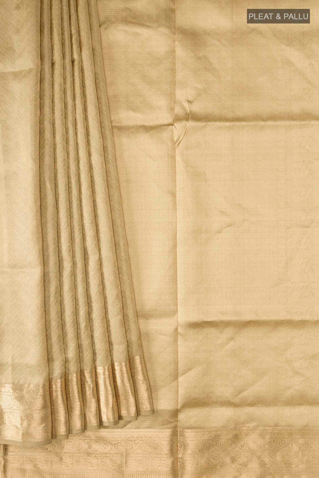 pleats pallu