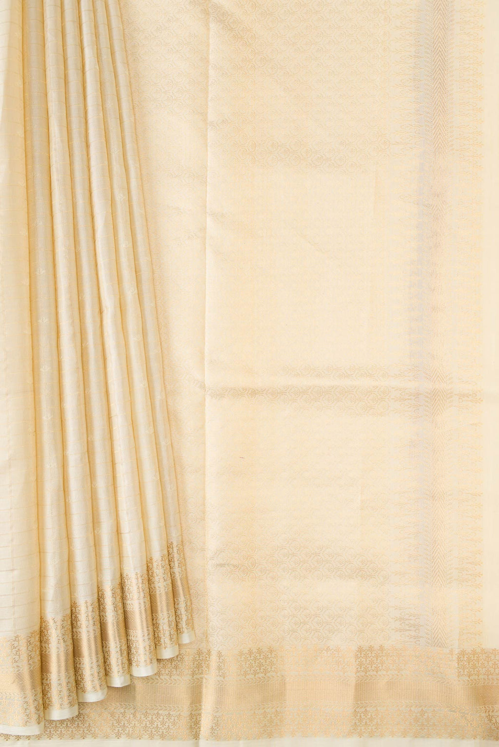 pleats pallu