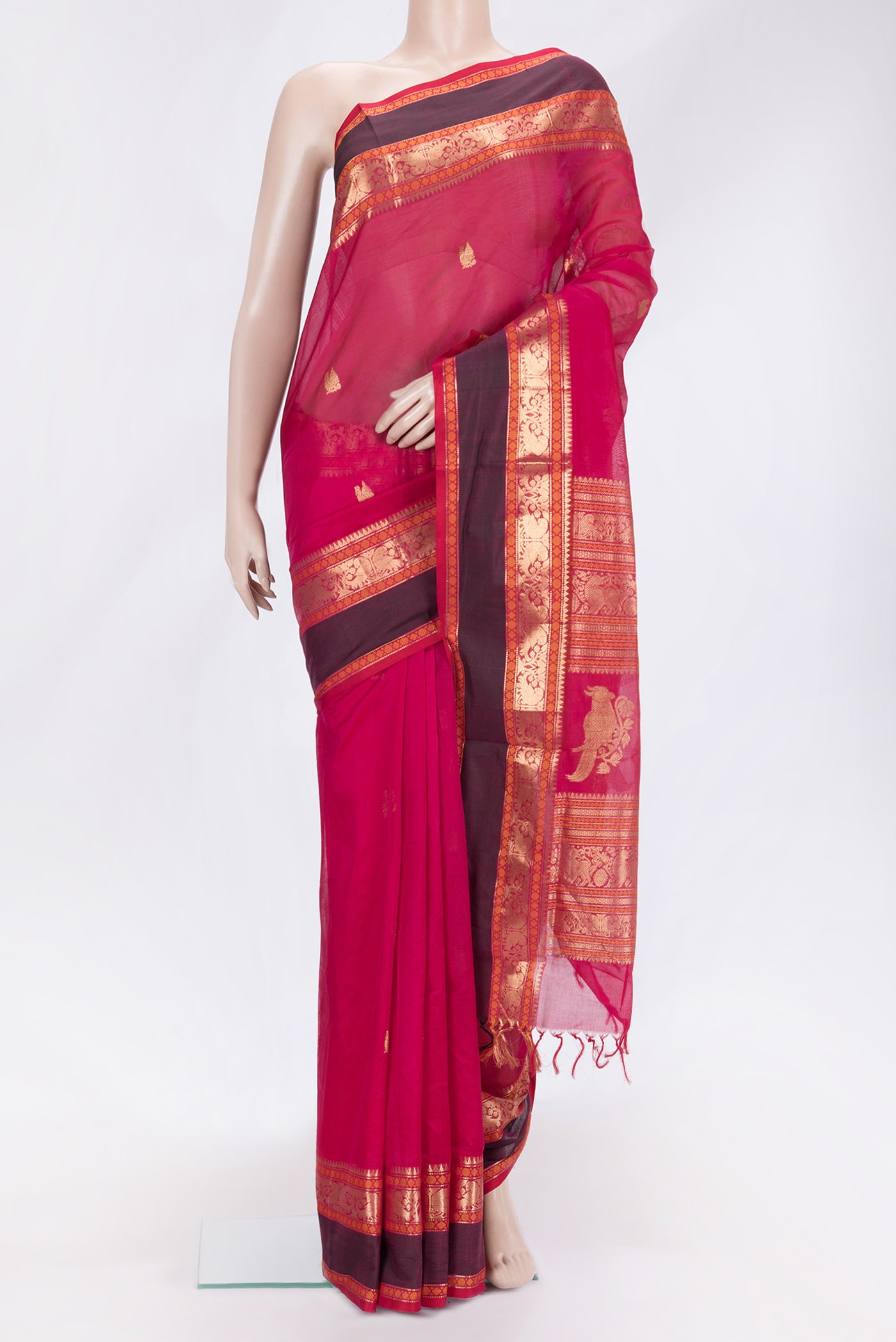 Pink Dual Tone Silk Cotton Saree with Zari Butta on the body and Zari Border.  displayed on a mannequin