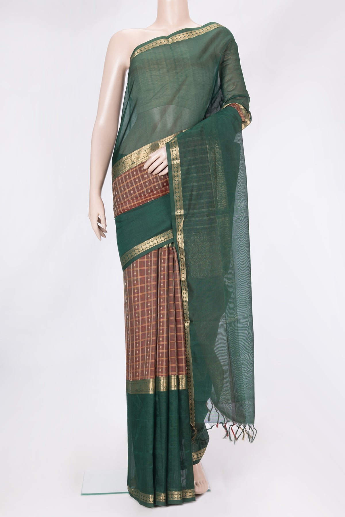Mehandi Green Dual Tone Silk Cotton Saree with Checked design on the body and Zari Border.  displayed on a mannequin
