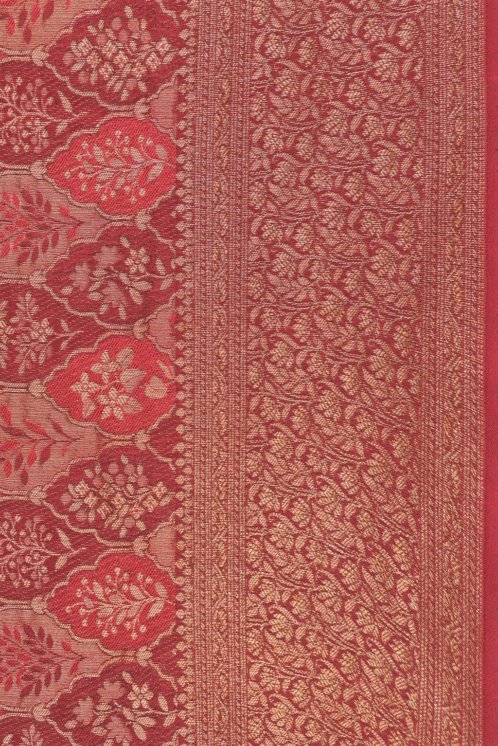 Border image of Maroon Dual Tone Banarasi Georgette Saree with Zari Brocade on the body and Zari Border. 