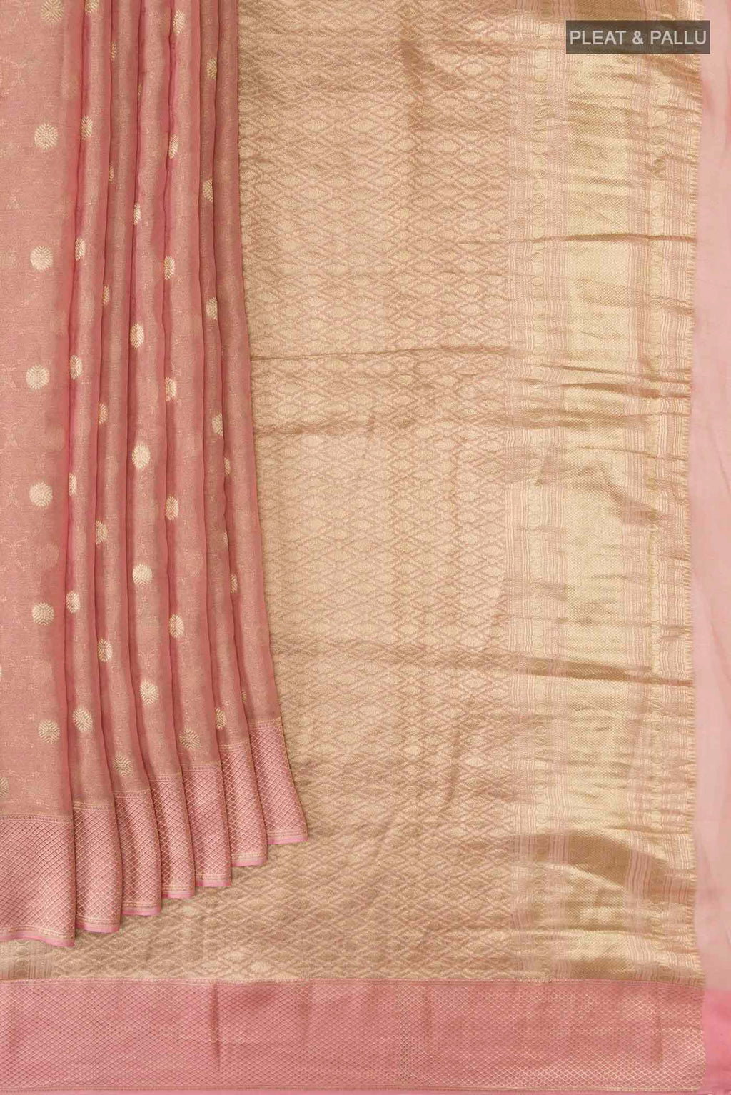 pleats pallu