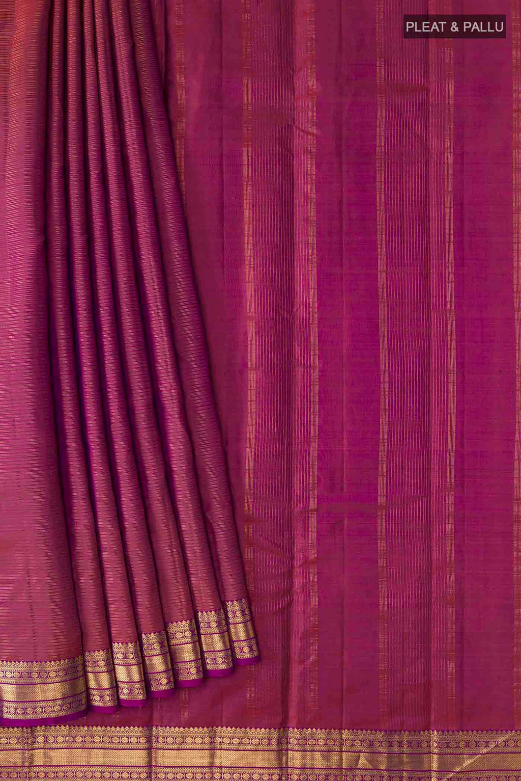 pleats pallu