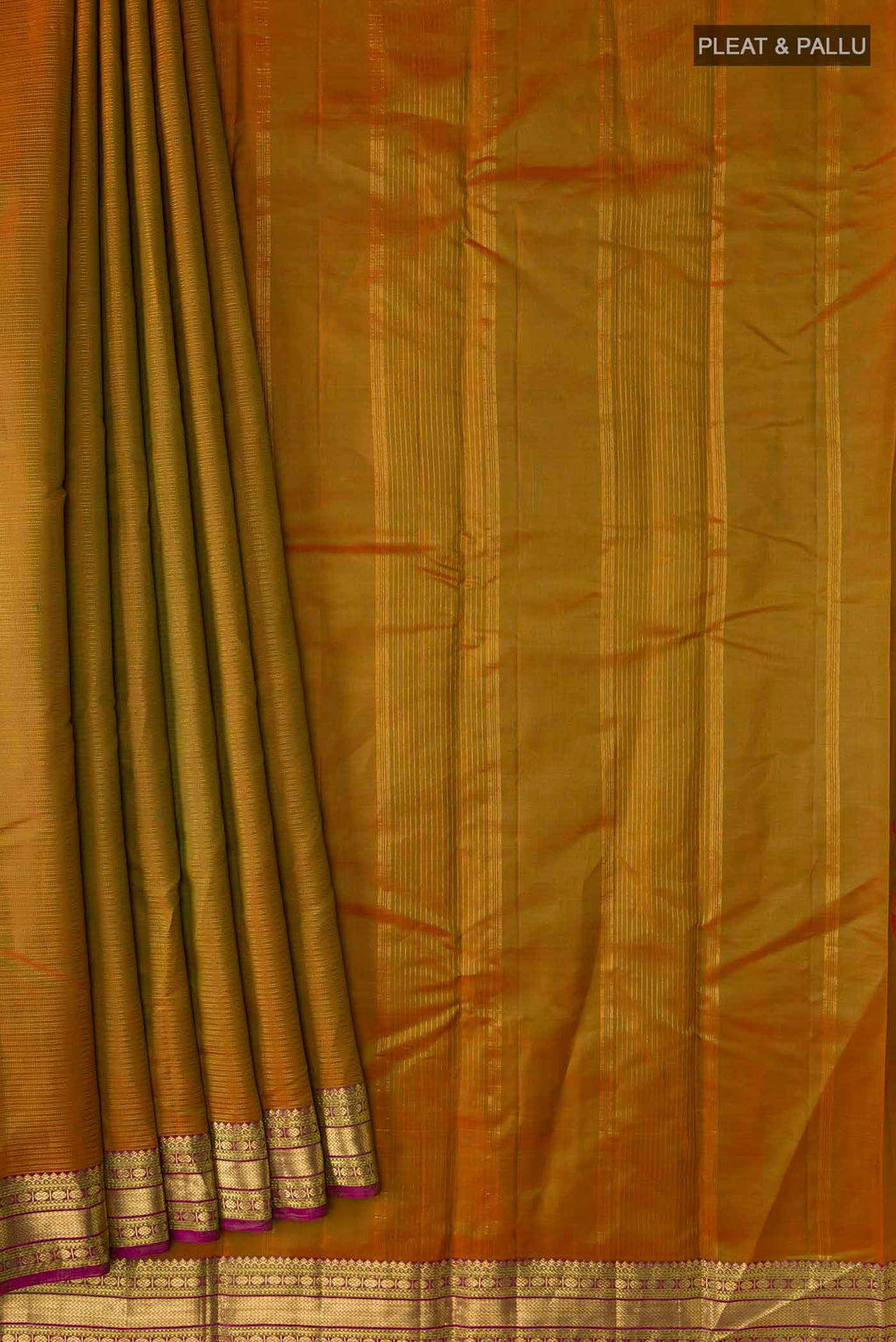 pleats pallu