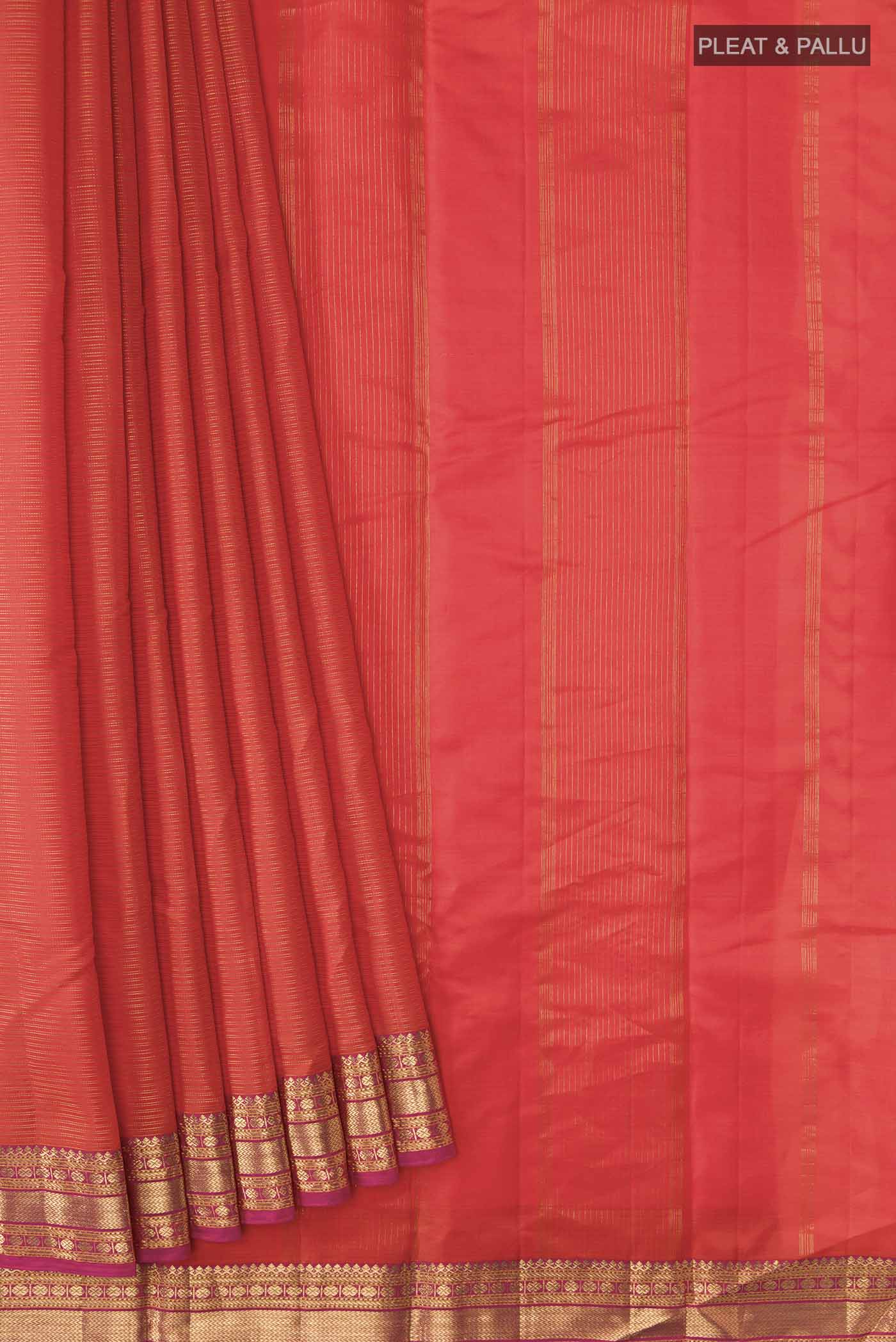 pleats pallu