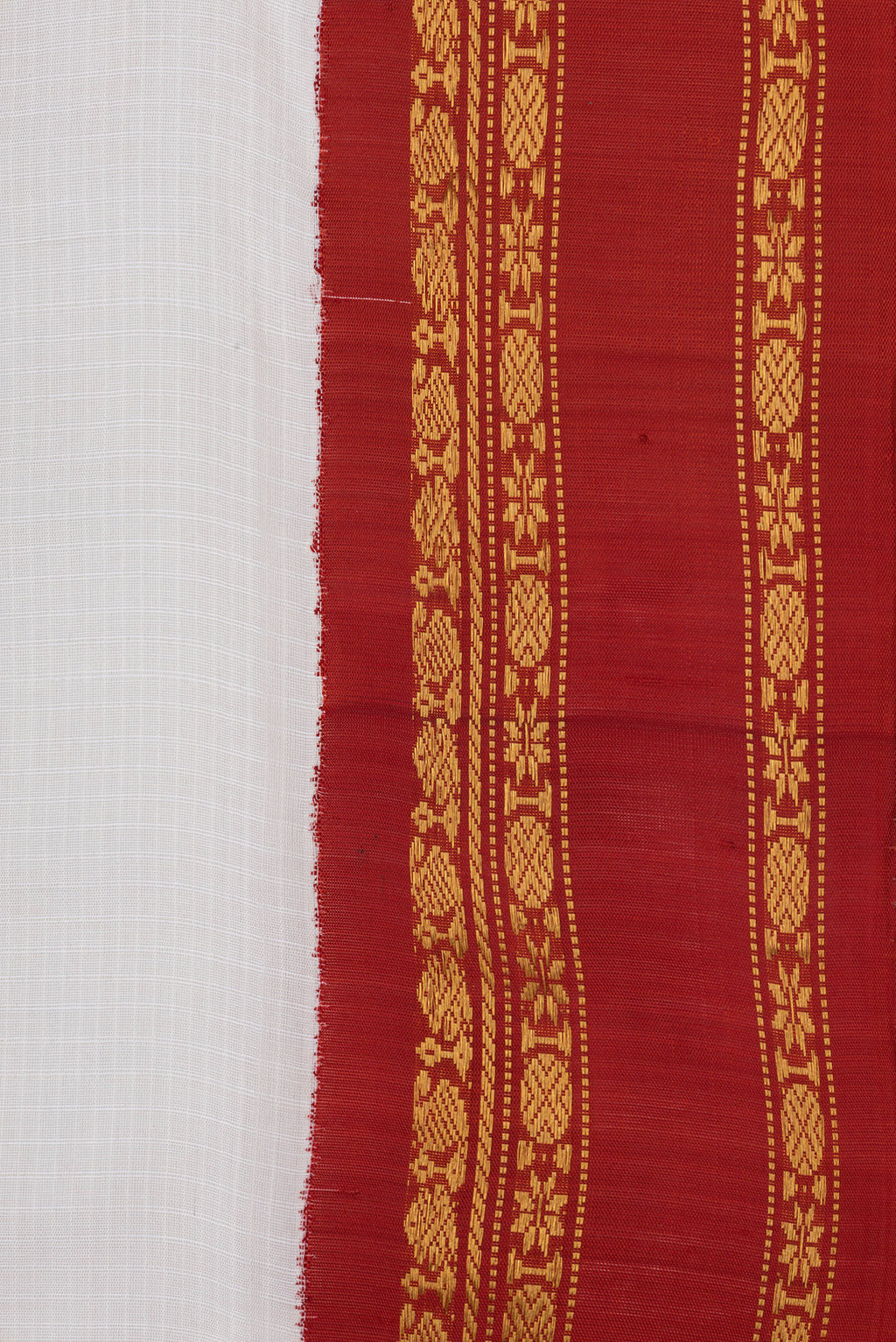 Border image of White Dual Tone Kanchipuram Silk Saree with Checked design on the body and Zari Border. 