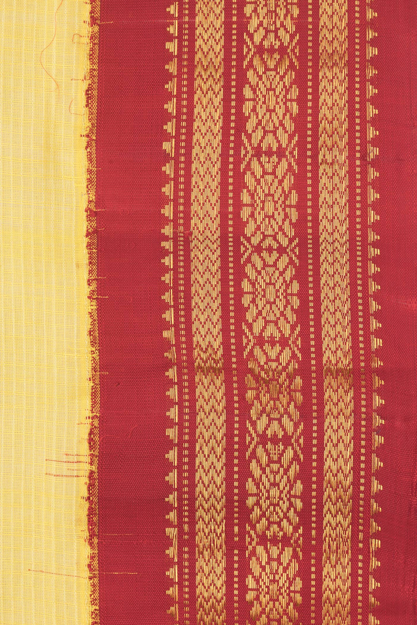 Border image of Yellow Dual Tone Gadwal Silk Saree with Checked design on the body and Zari Border. 