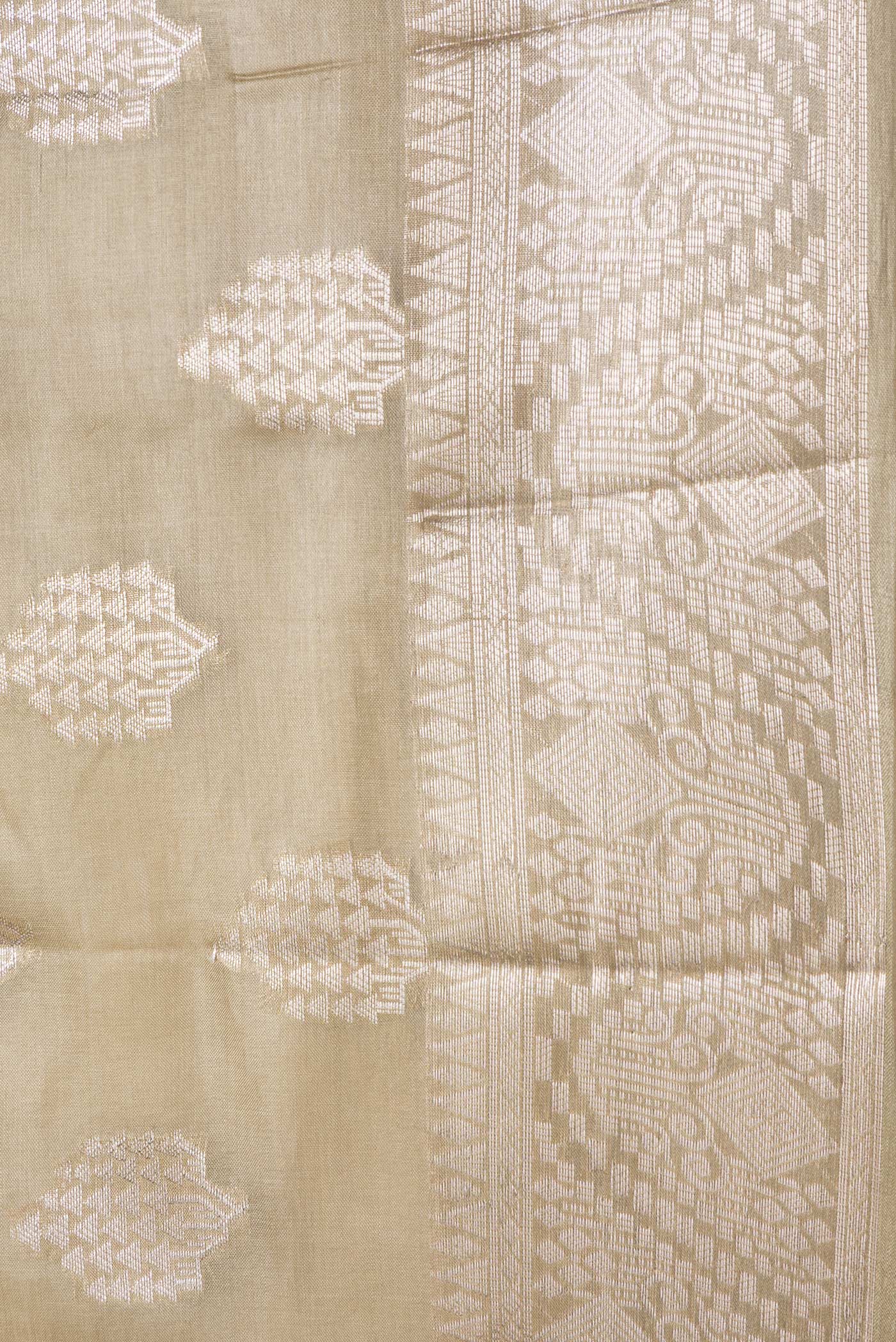 Border image of Mehandi Green Dual Tone Tussar Silk Saree with Zari Butta on the body and Zari Border. 
