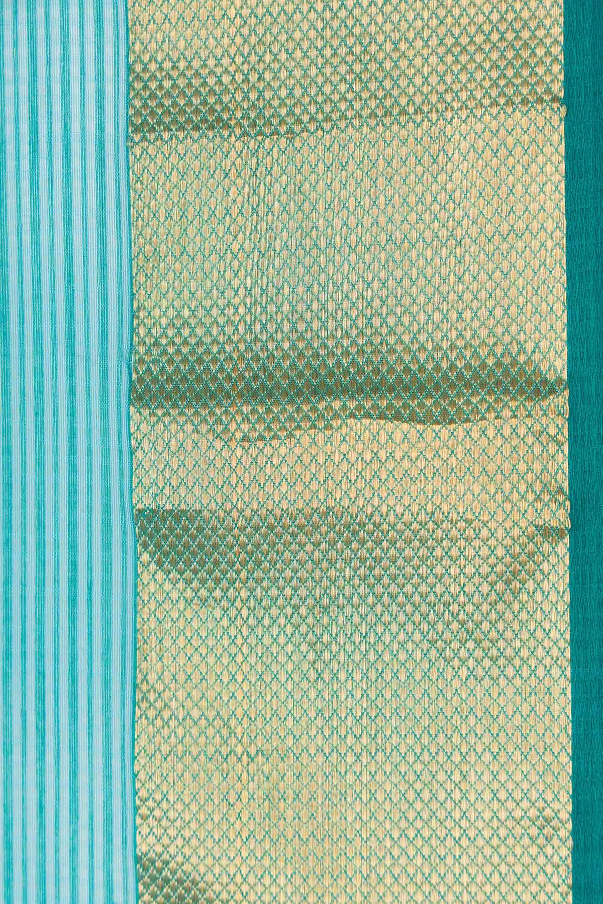 Border image of Blue Dual Tone Maheshwari Silk Saree with Checked design on the body and Zari Border