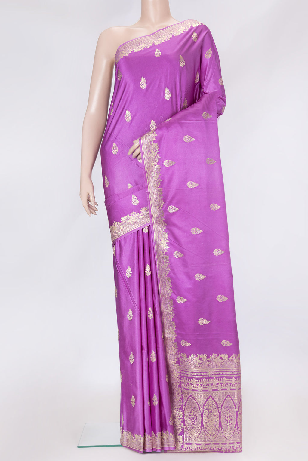 Lavender Dual Tone Blended Banarasi Silk Saree with Zari Butta on the body and Zari Border.  displayed on a mannequin