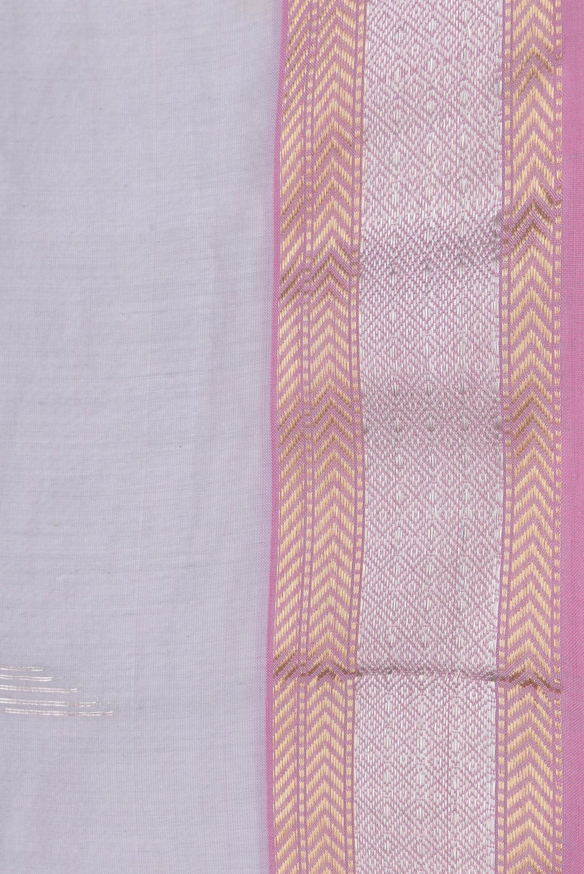 Border image of Grey Dual Tone Maheshwari Silk Saree with Zari Butta on the body and Zari Border. 