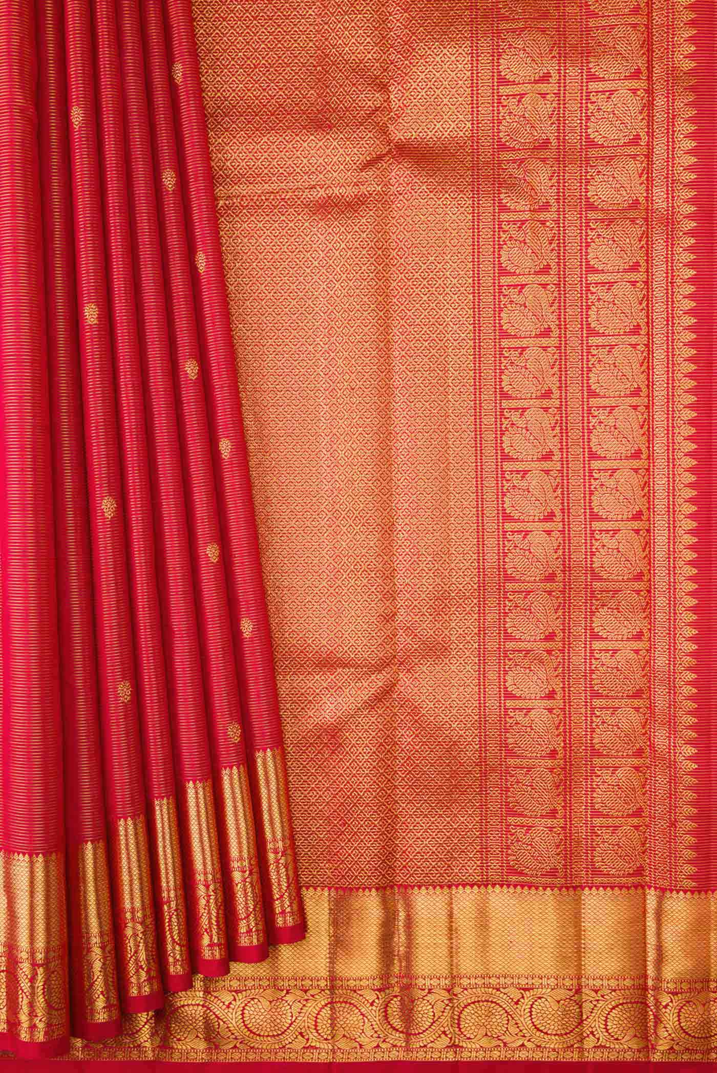 pleats pallu