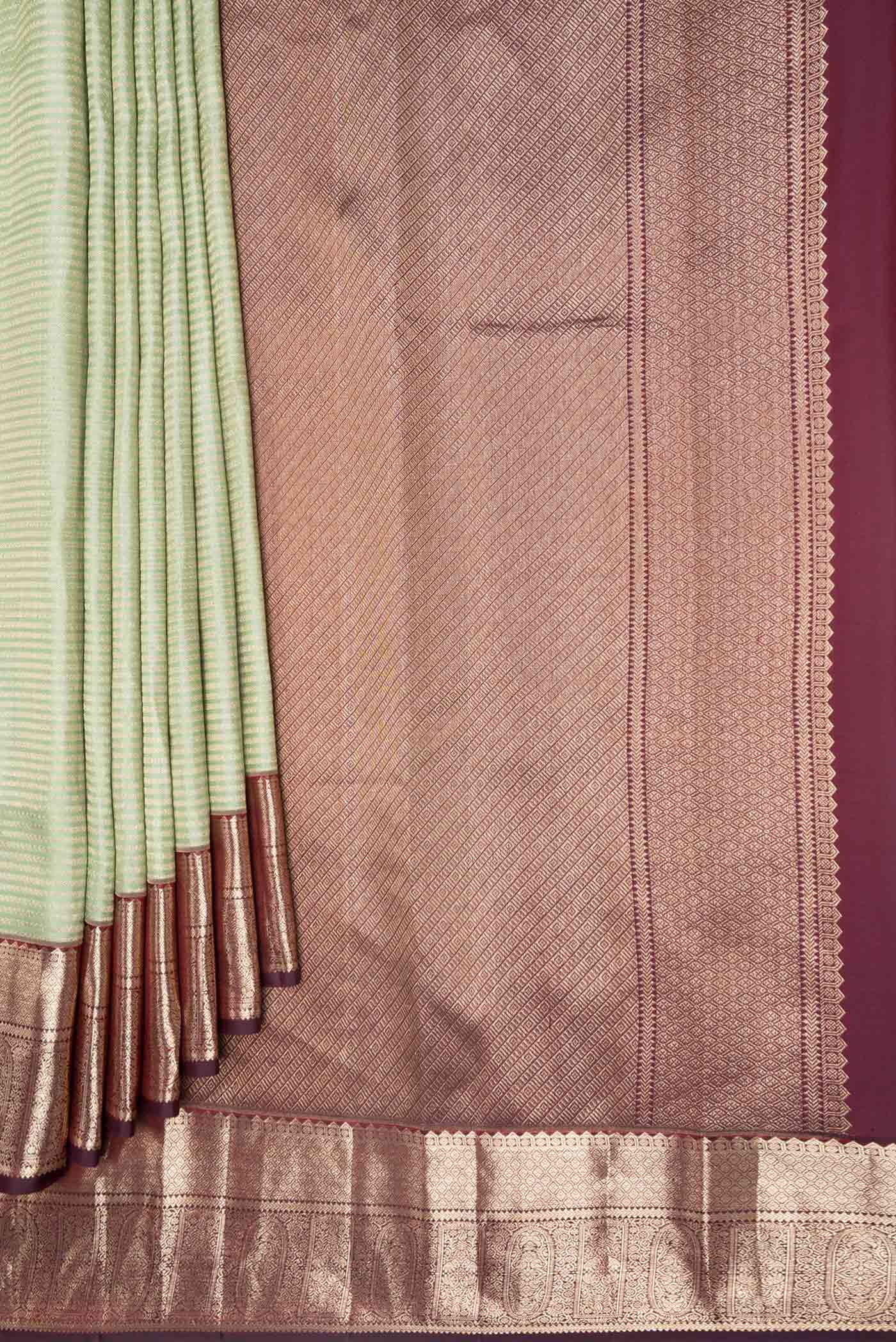 pleats pallu