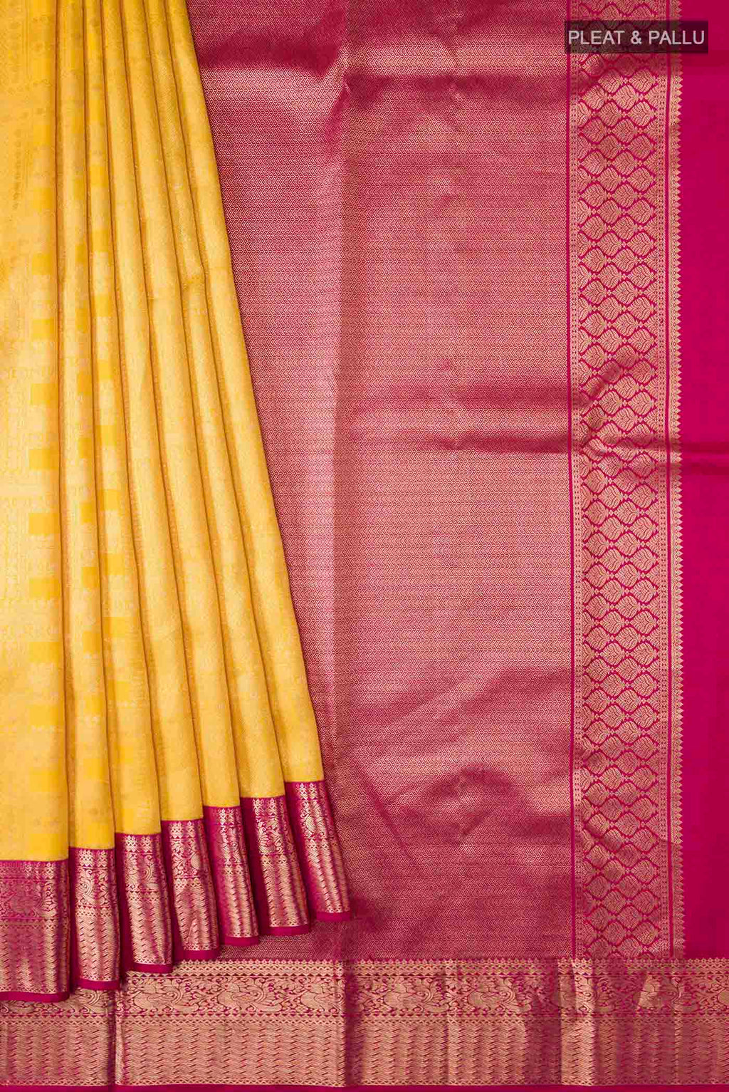 pleats pallu