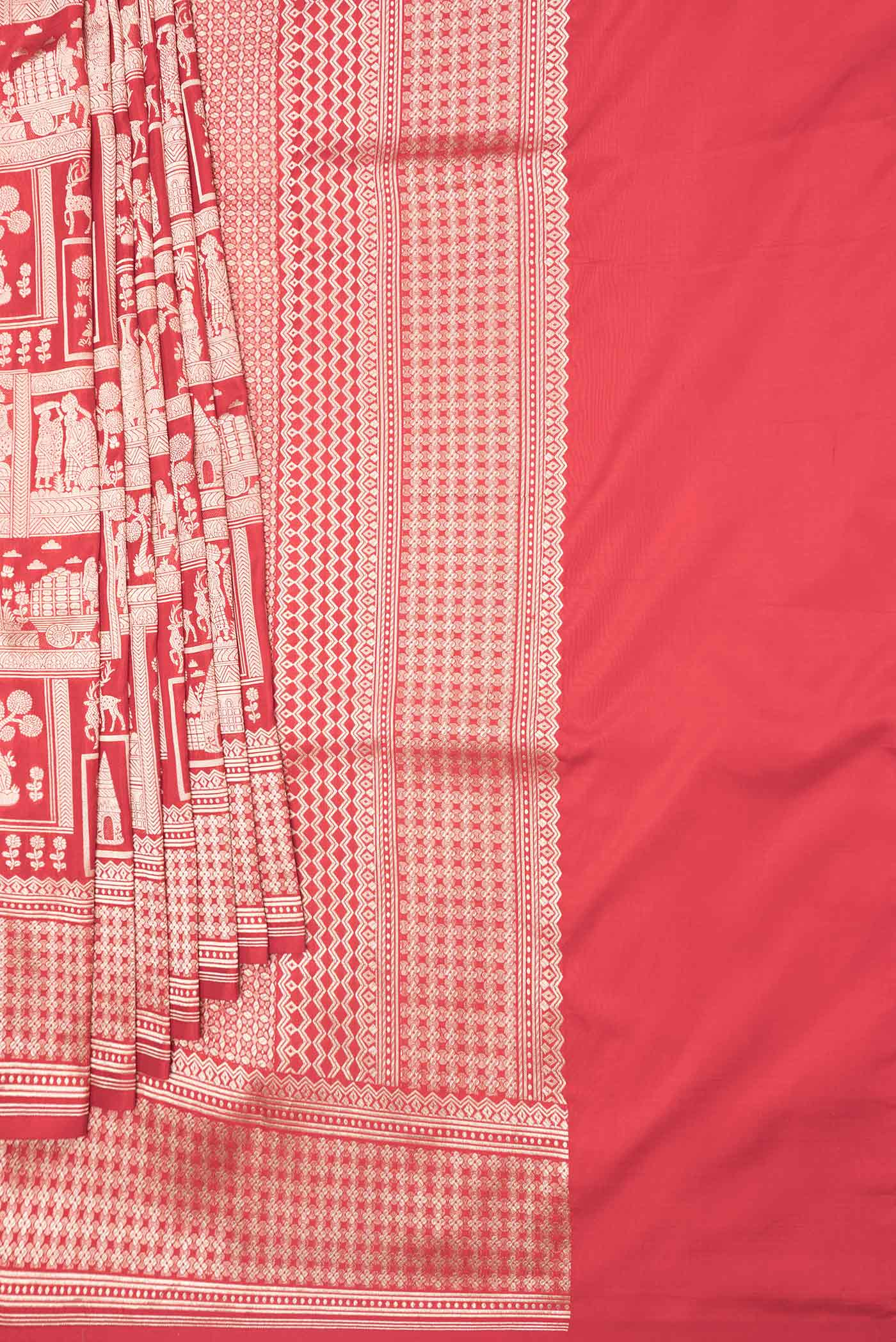 Pleats and pallu of Red Dual Tone Banarasi Saree with Zari Brocade on the body and Zari Border