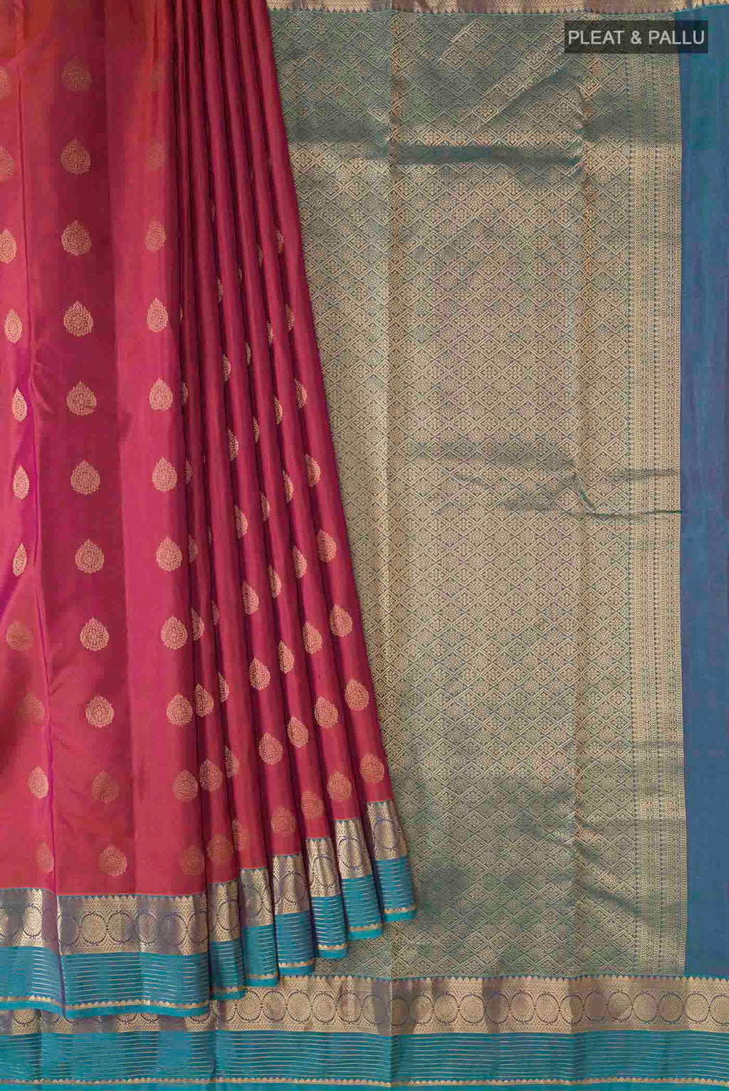pleats pallu