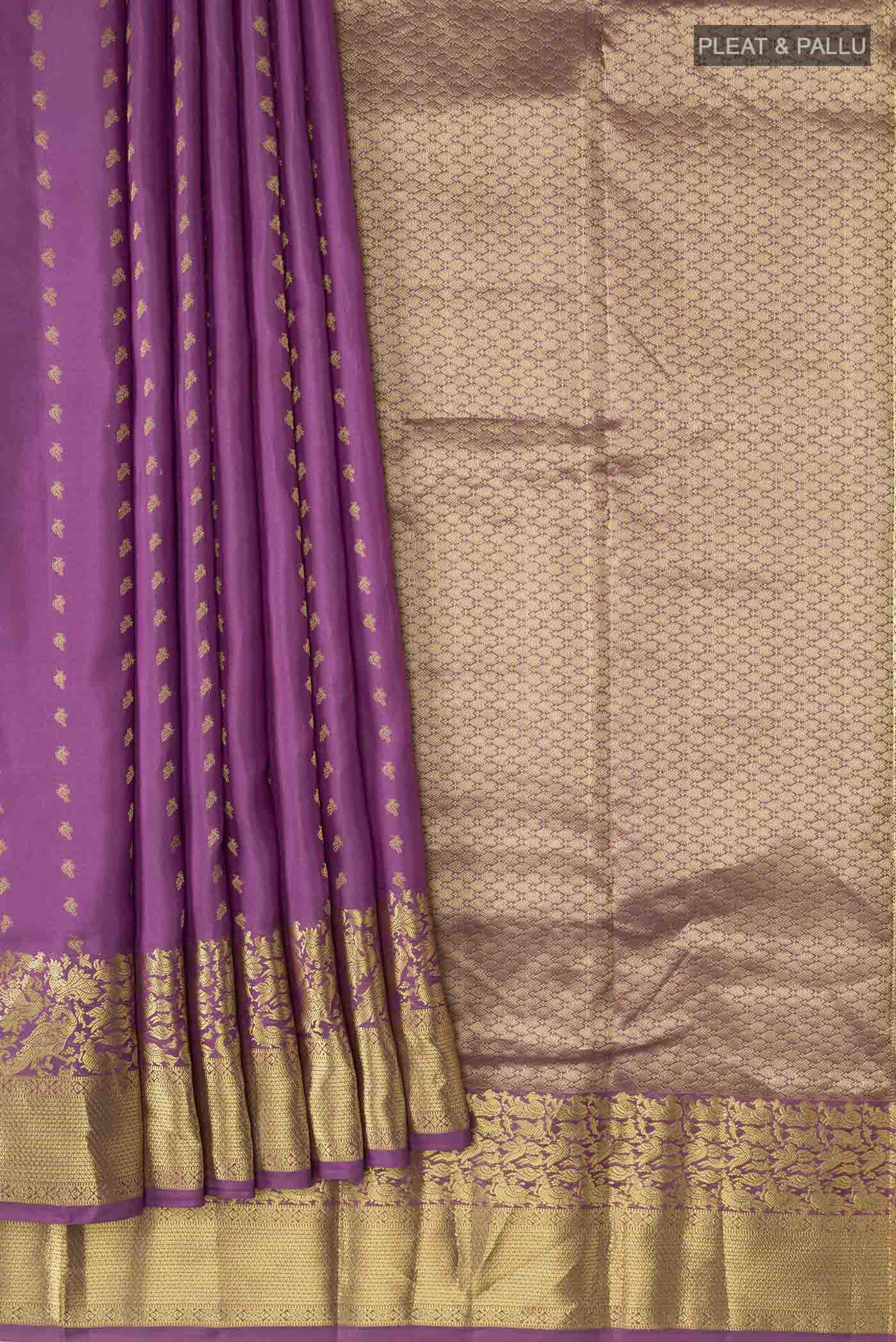 pleats pallu