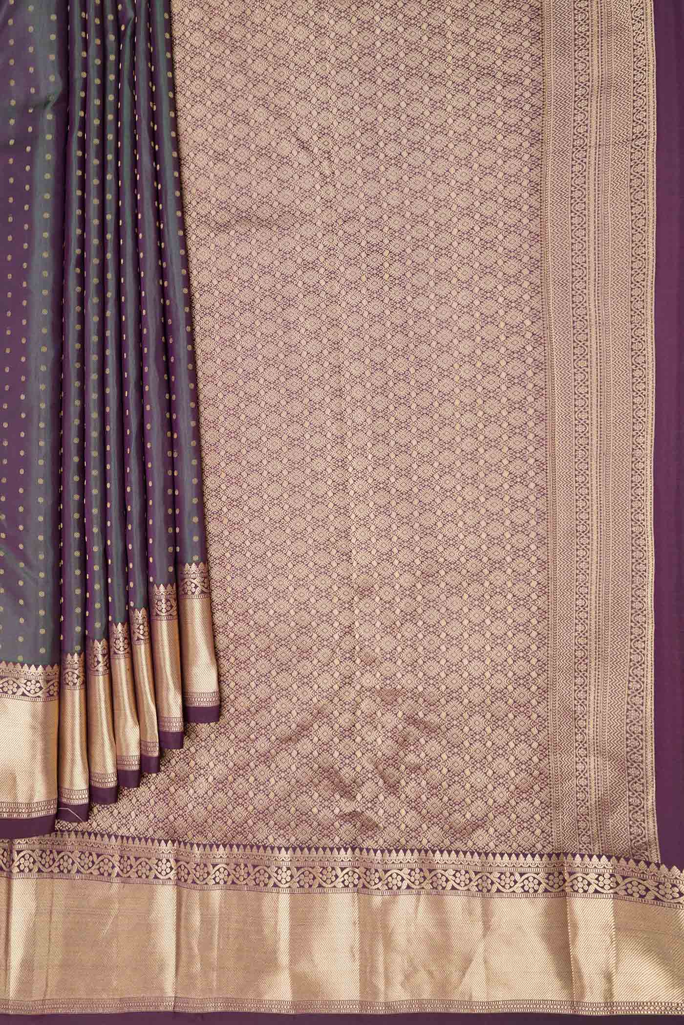 pleats pallu