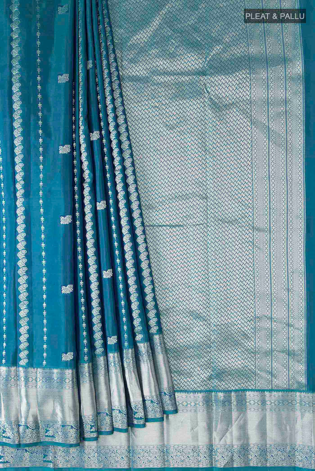 pleats pallu