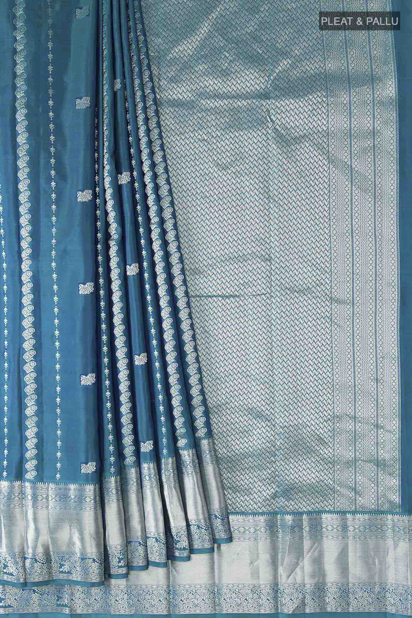 pleats pallu