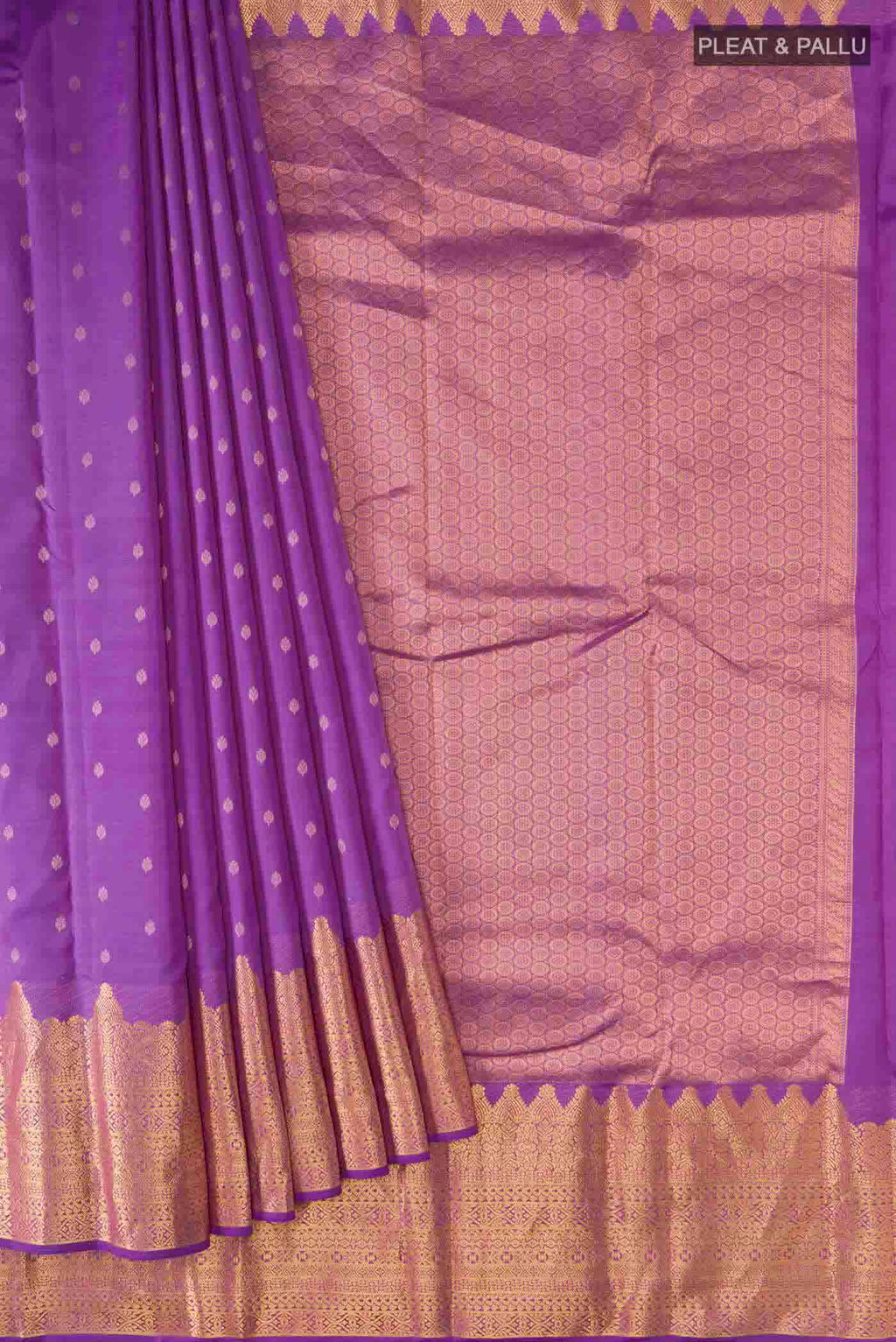 pleats pallu