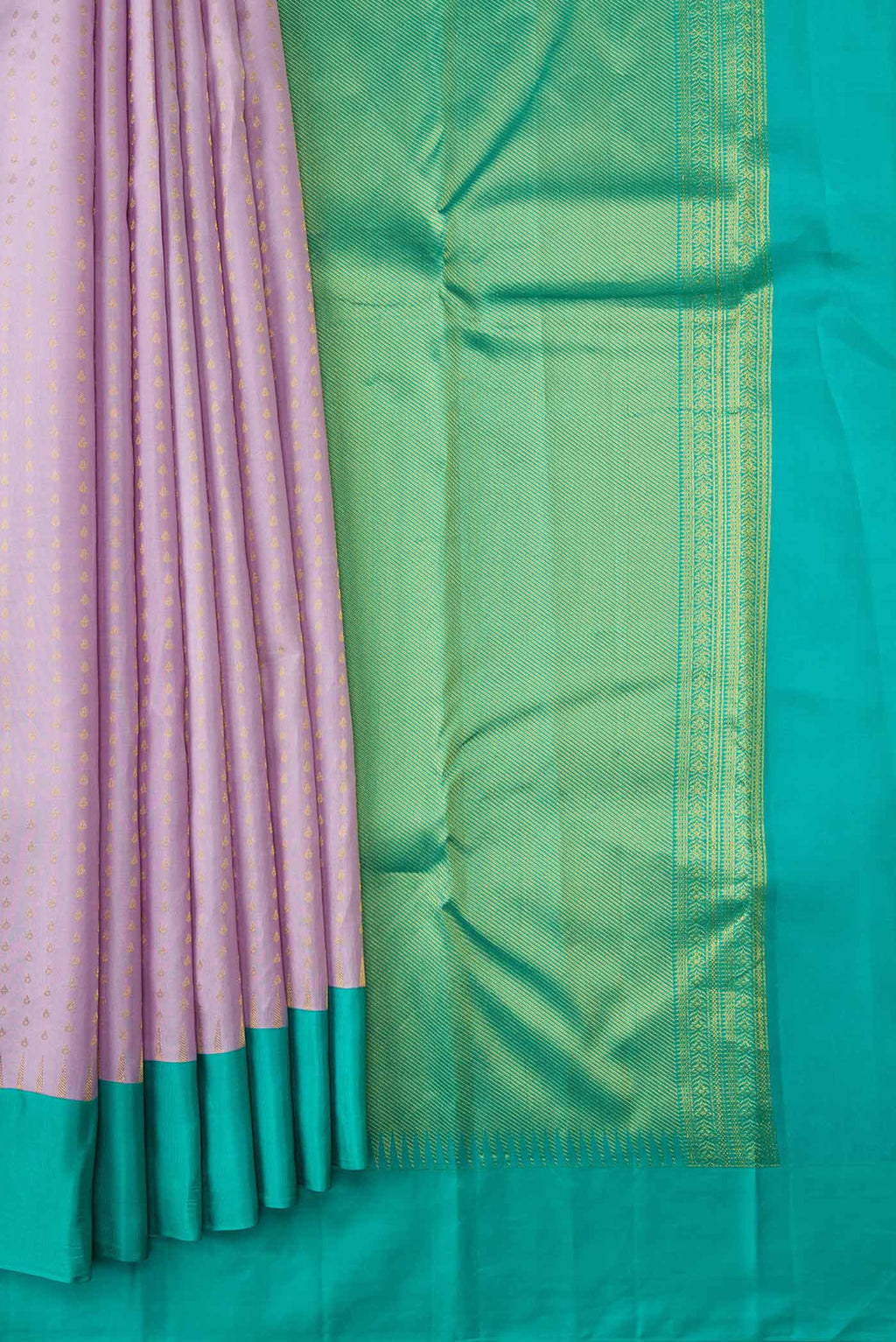 pleats pallu