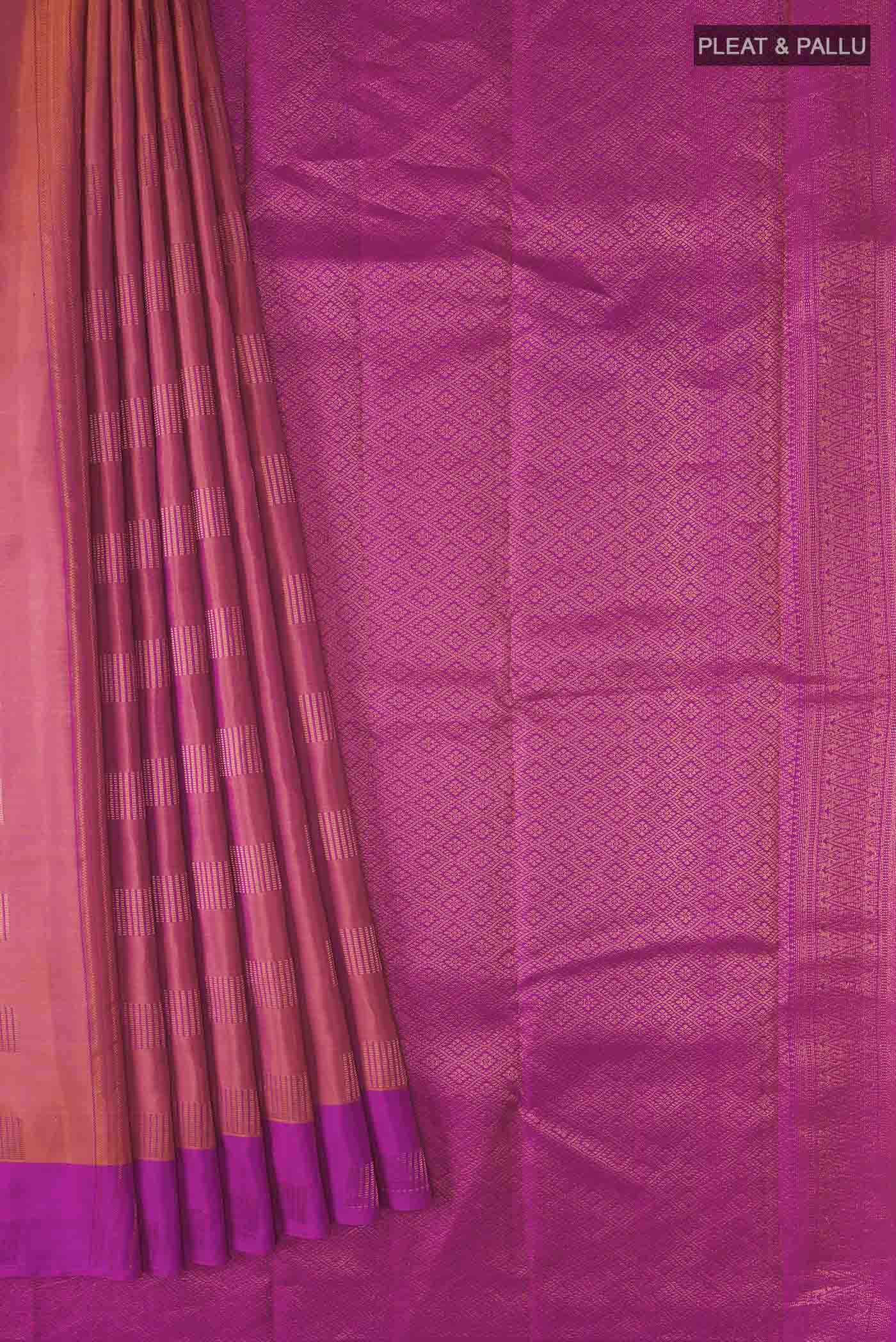 pleats pallu