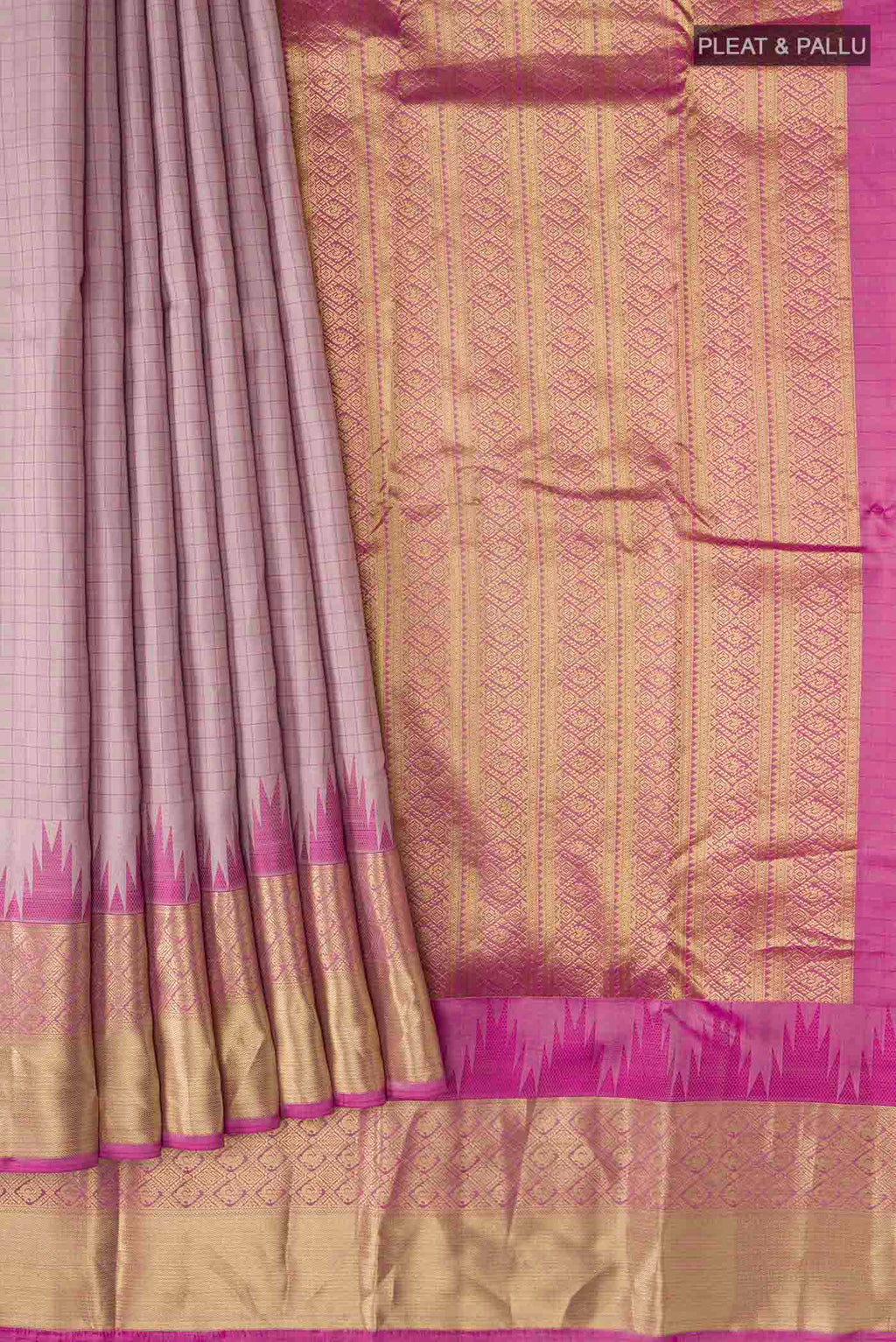 pleats pallu