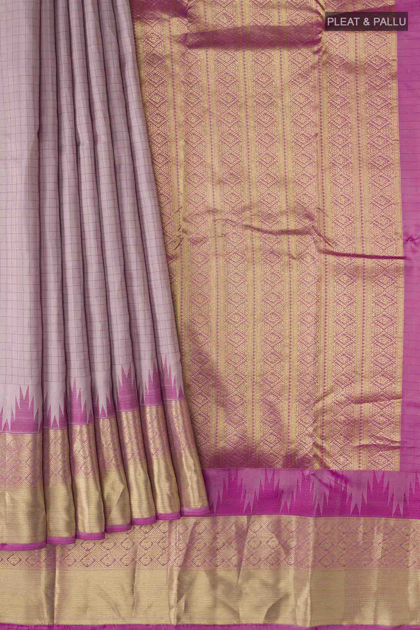 pleats pallu