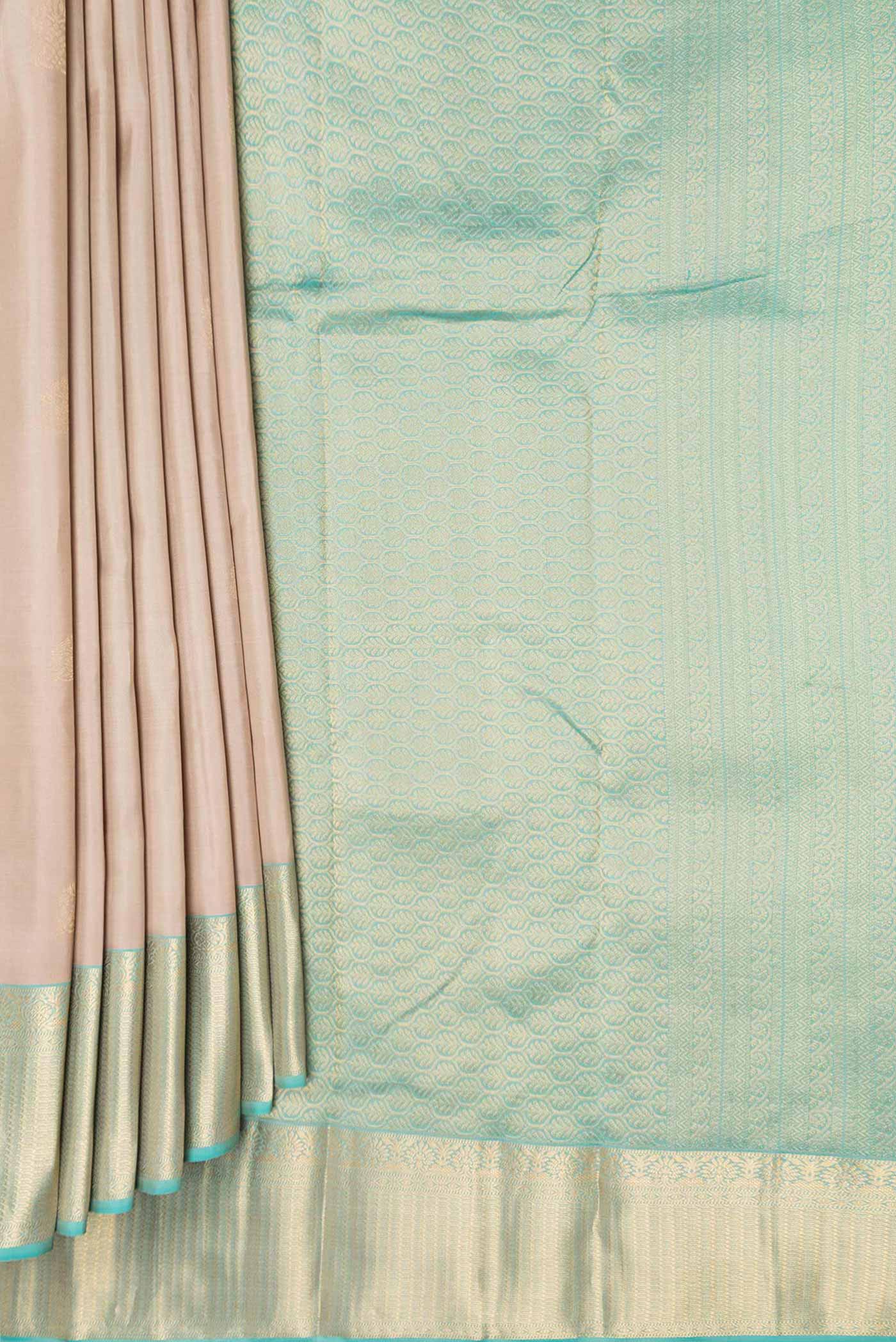 pleats pallu