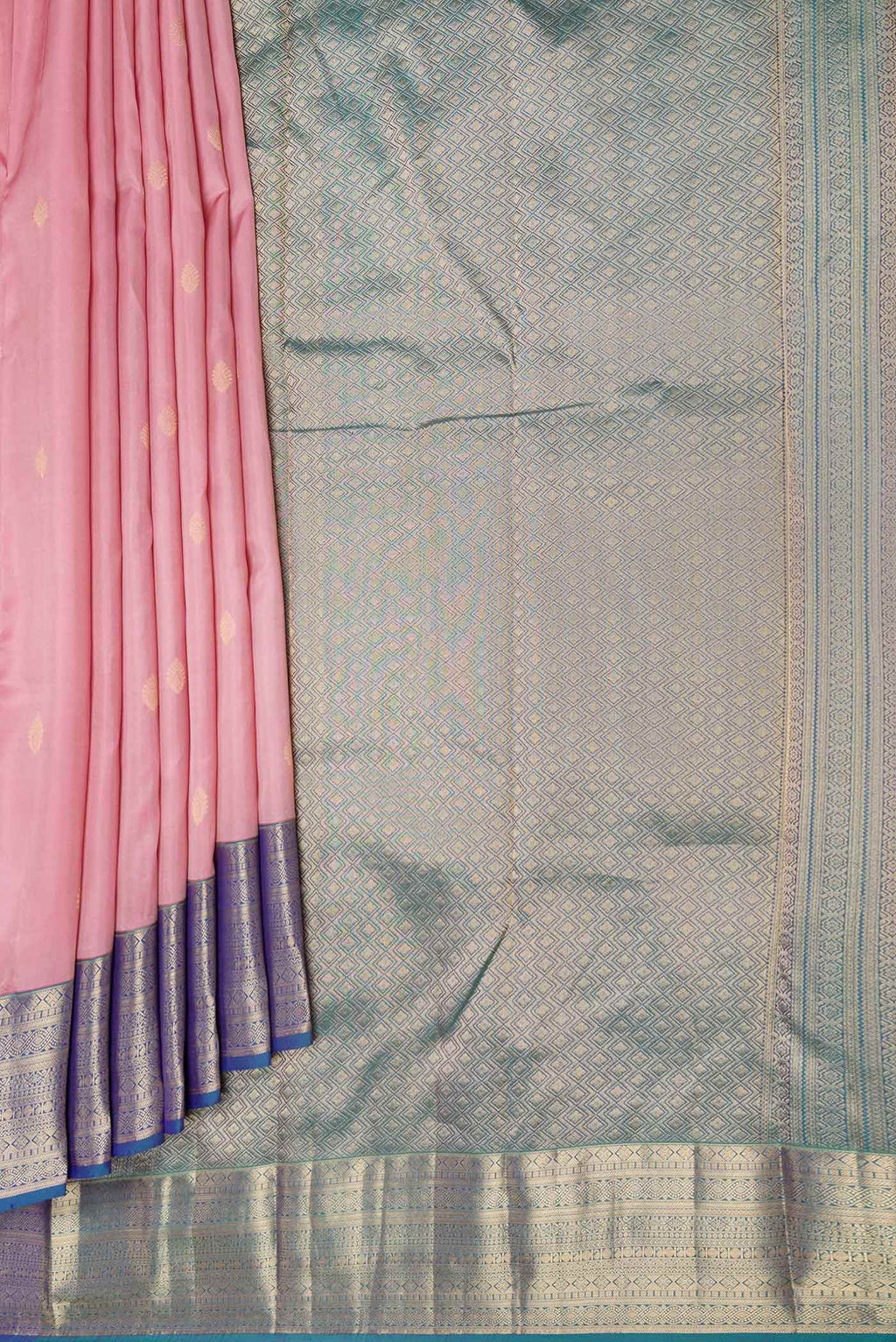 pleats pallu