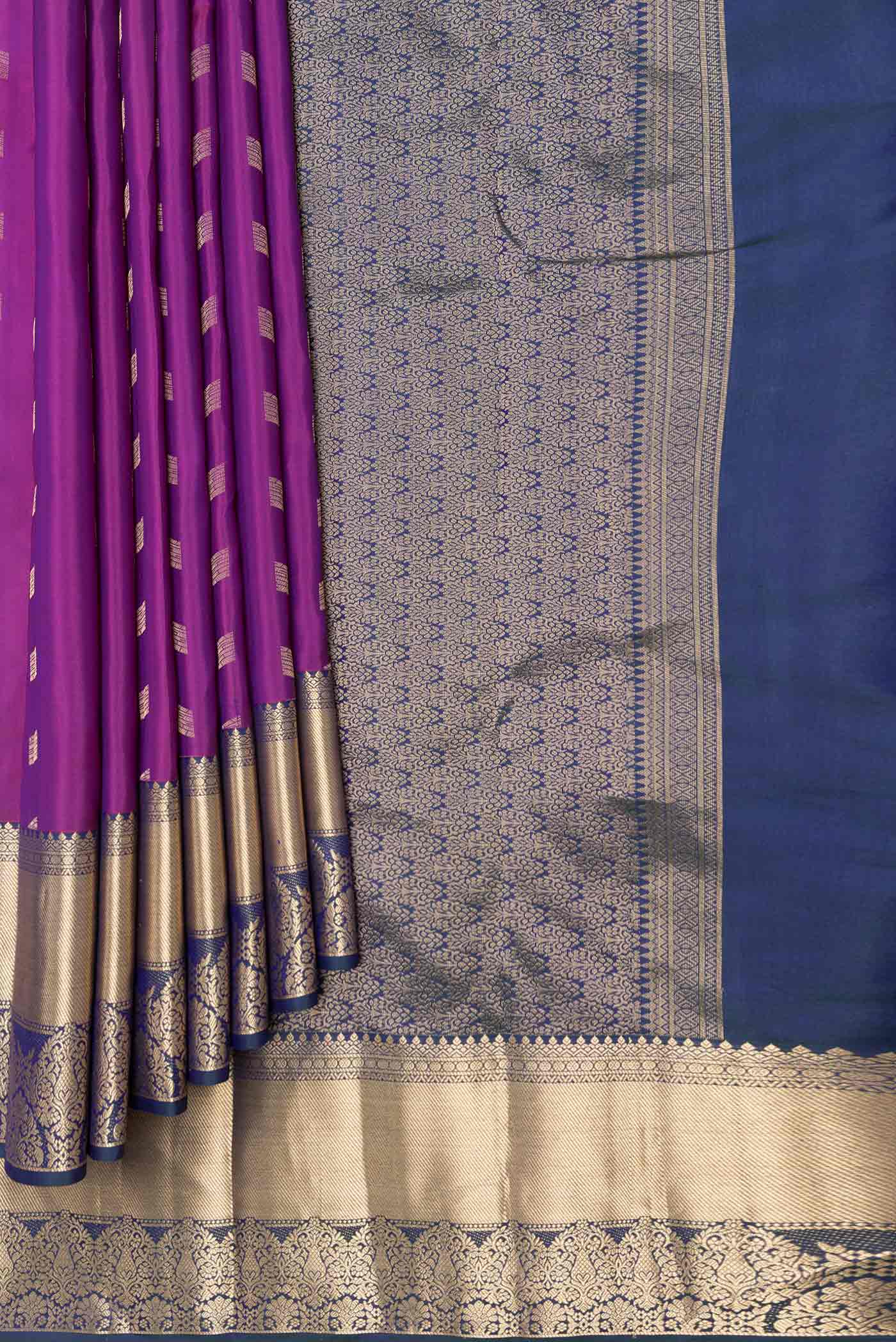 pleats pallu