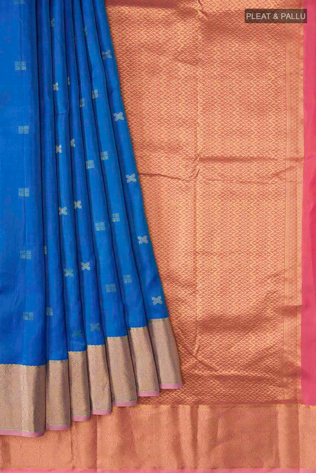 pleats pallu