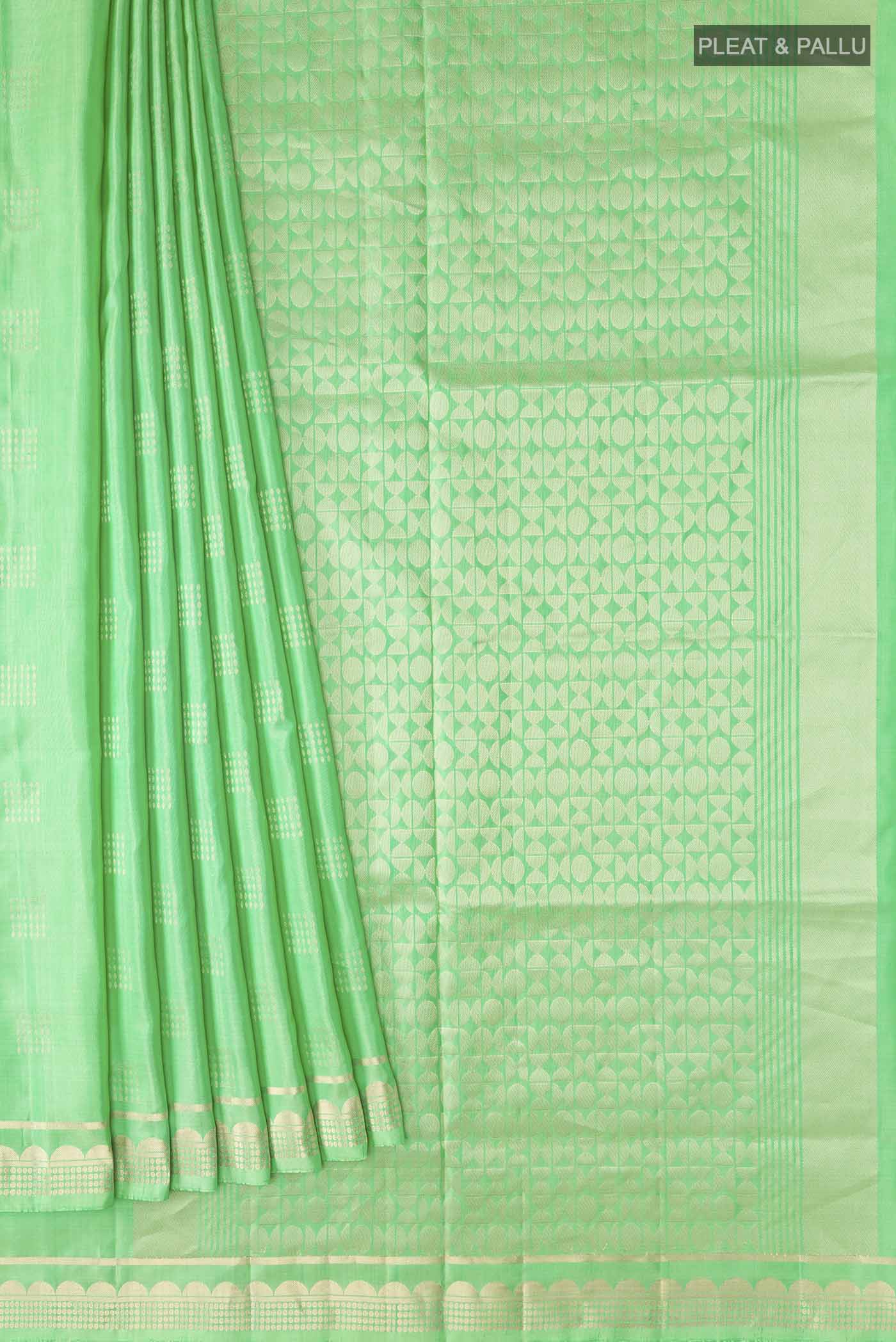 pleats pallu