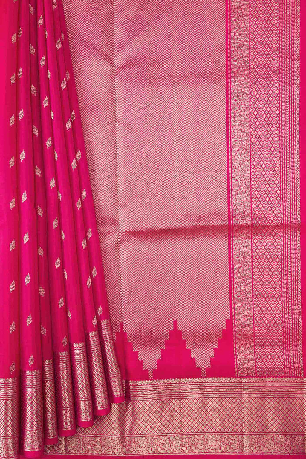 pleats pallu