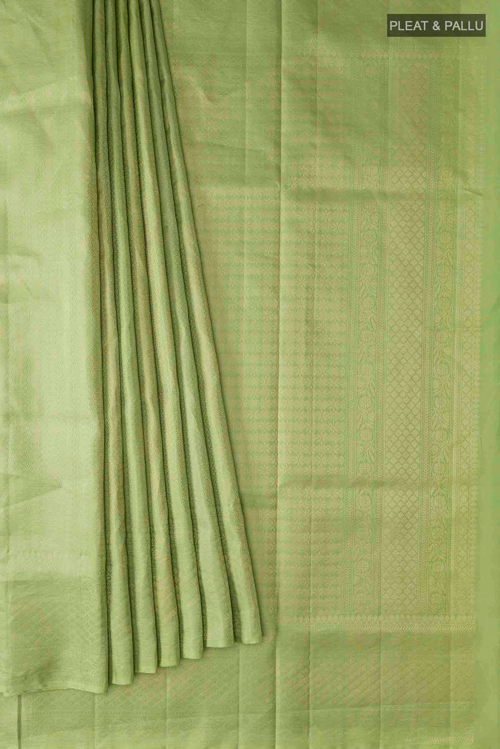 pleats pallu