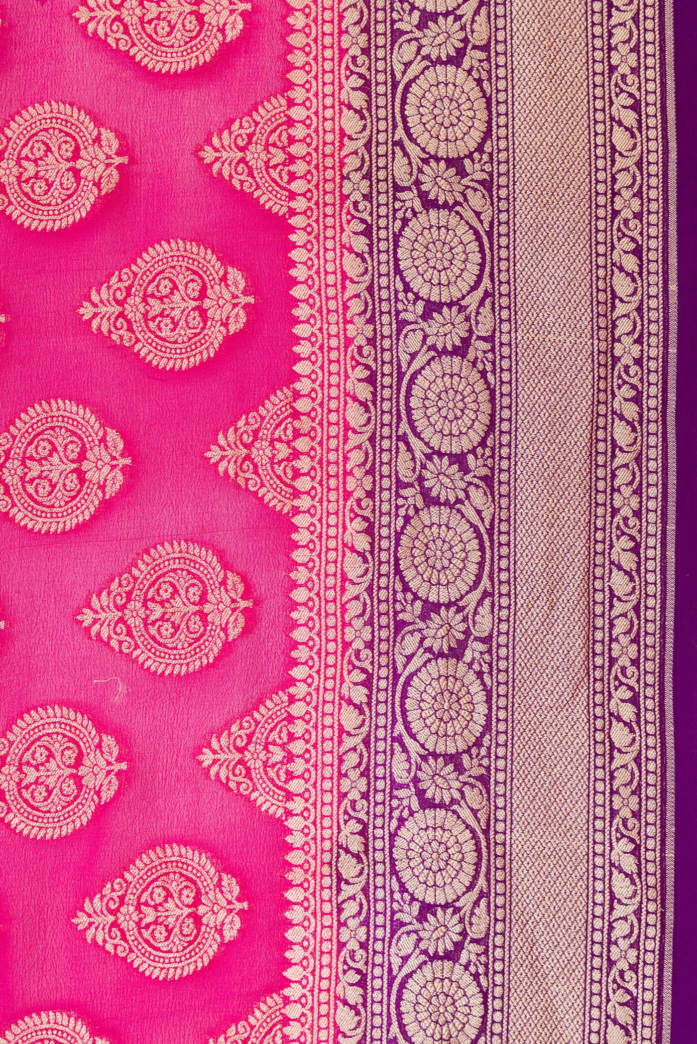 Border image of Pink Dual Tone Banarasi Georgette Saree with Zari Butta on the body and Zari Border. 