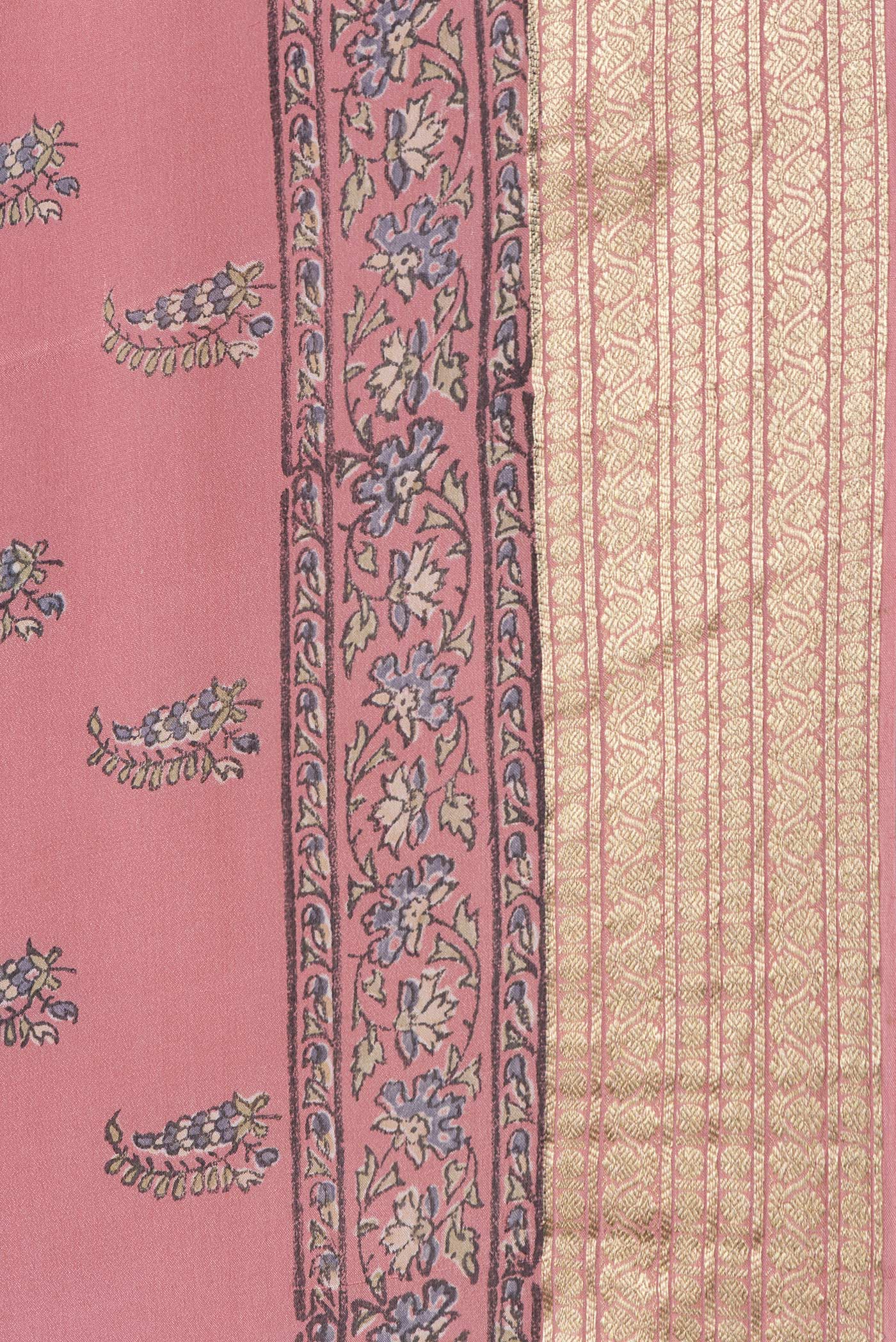 Border image of Pink Dual Tone Crepe Saree with Printed design on the body and Zari Border. 