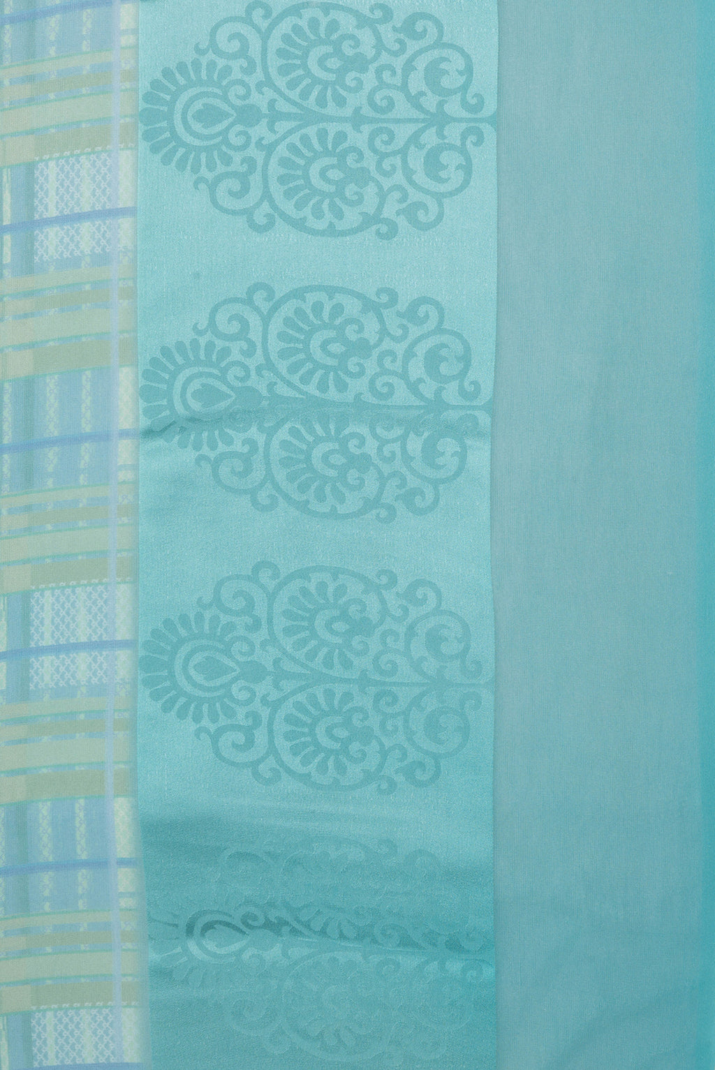 Border image of Mehandi Green Dual Tone Mysore Georgette Saree with Printed design on the body and Printed Border. 