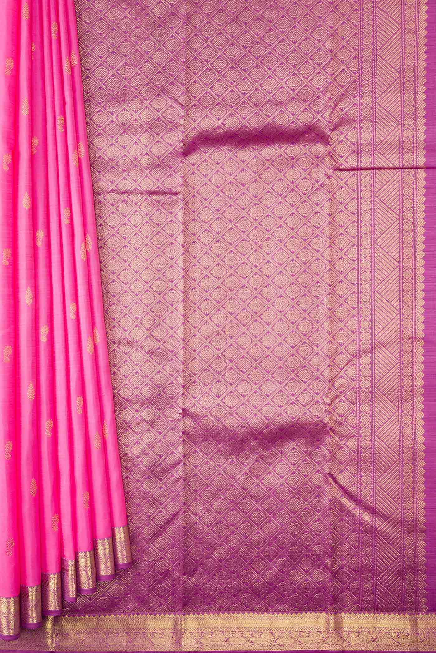 pleats pallu