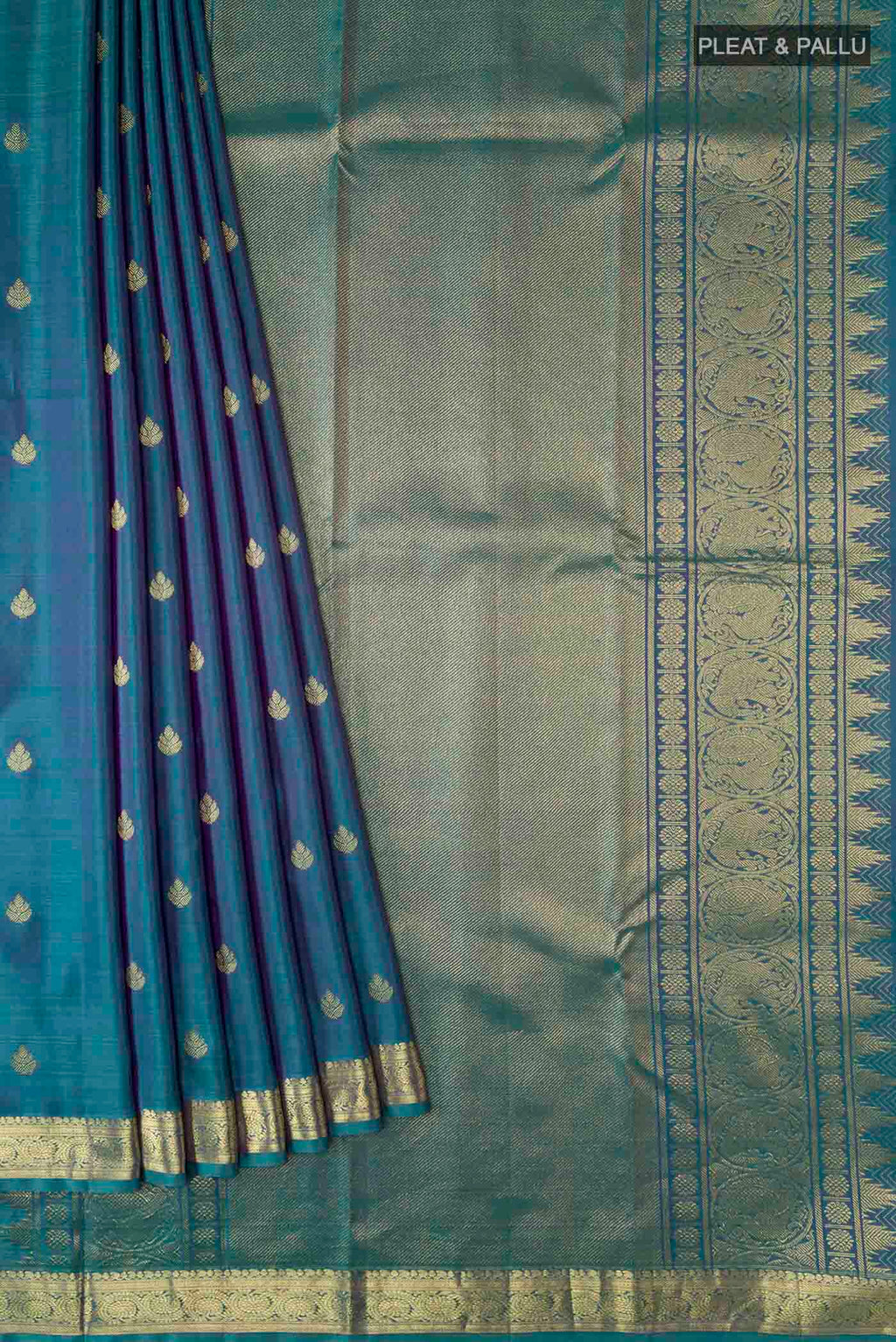 pleats pallu