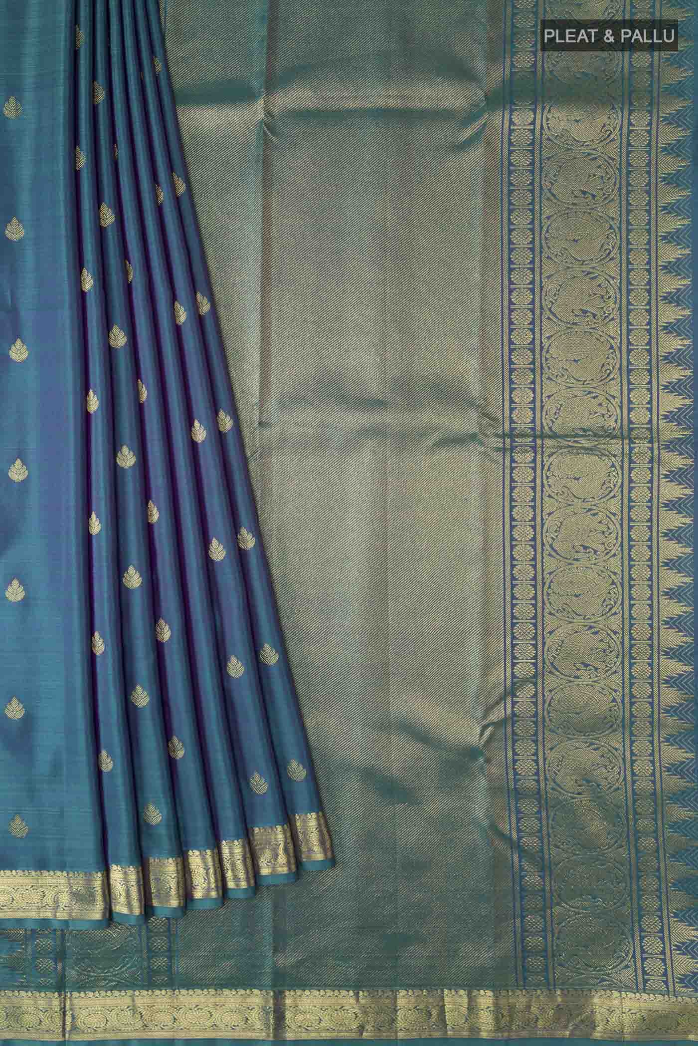 pleats pallu