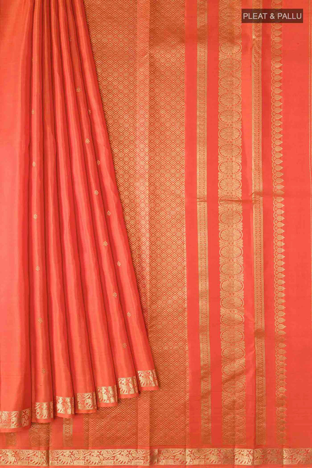 pleats pallu