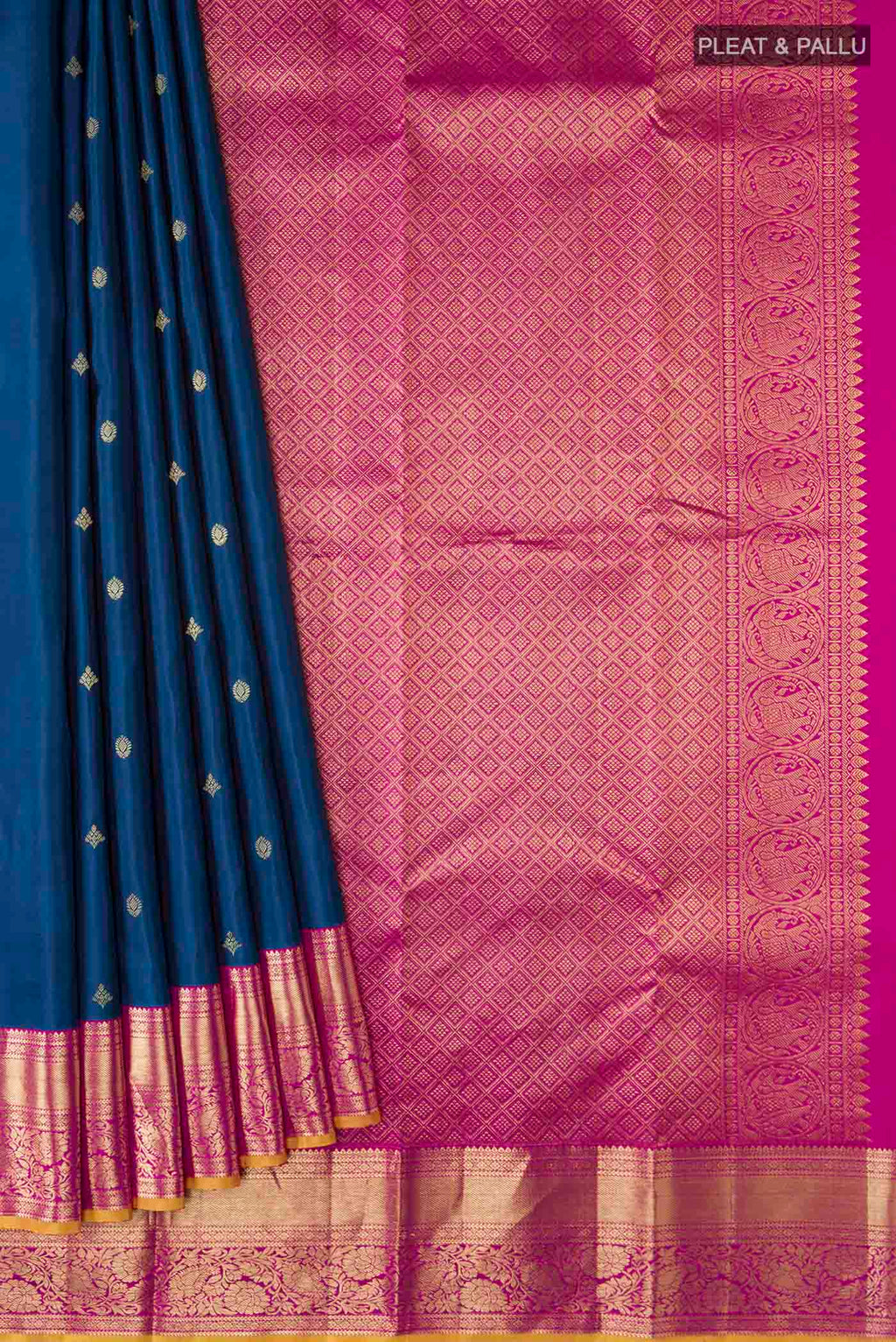 pleats pallu