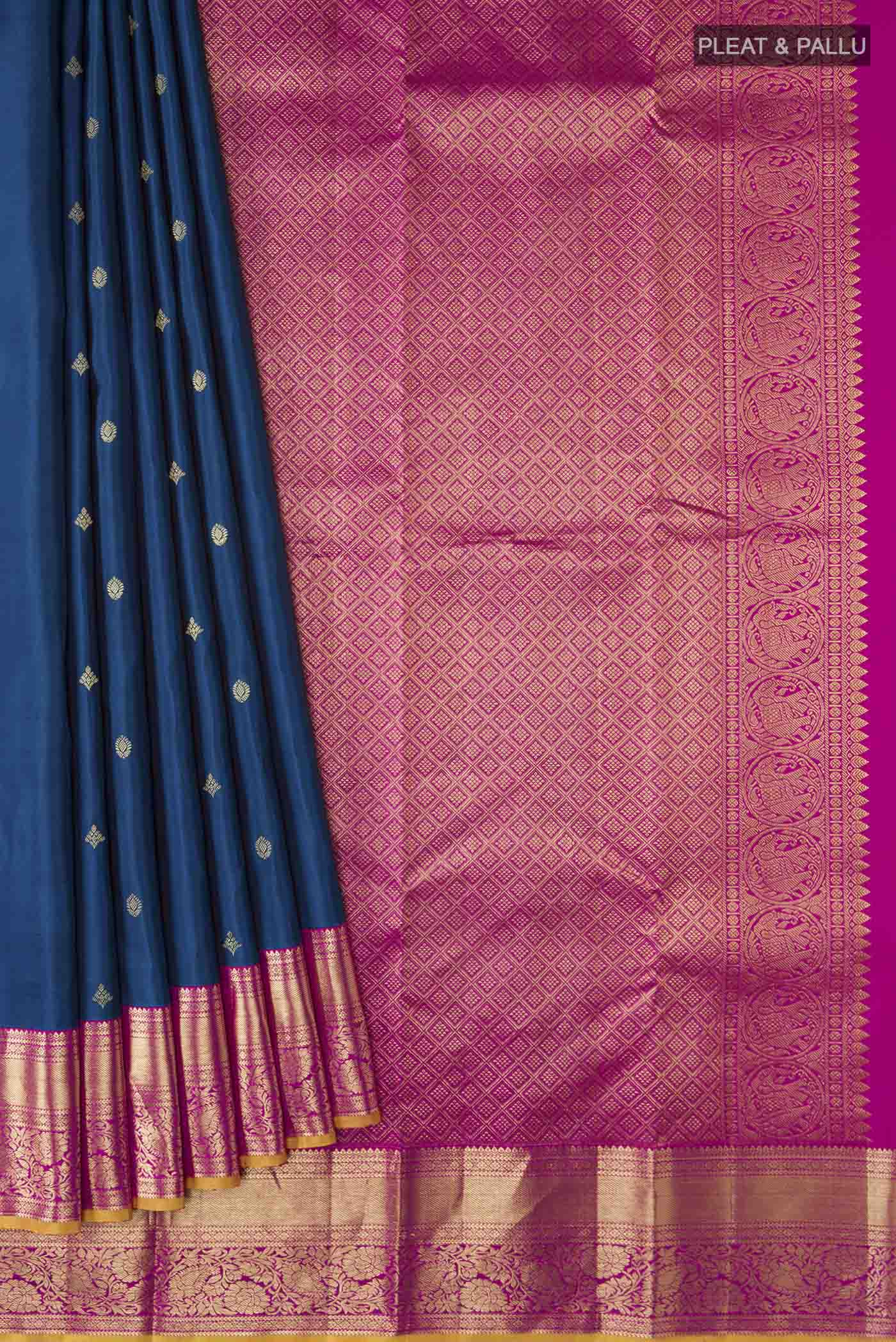 pleats pallu